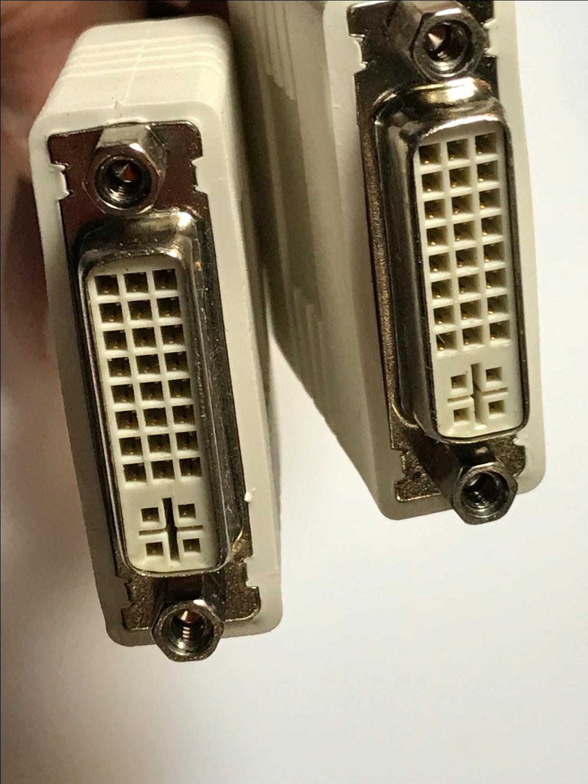 PNY 91004086-T (DMS-59 to Dual DVI-I SL Adapter)