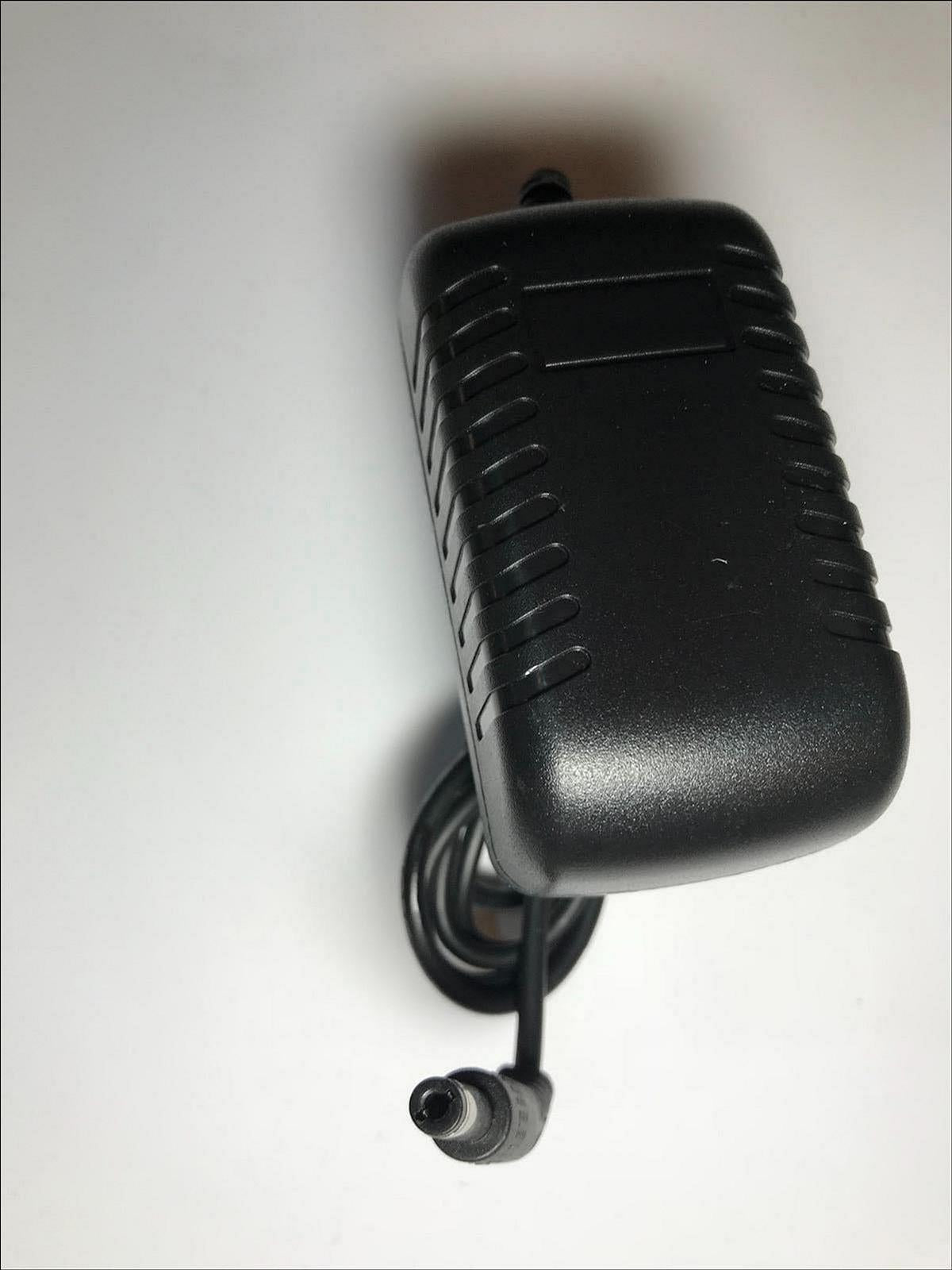 EU 15V 1.5A AC-DC Switching Adaptor Power Supply Charger 5.5mm x 2.1mm / 2.5mm