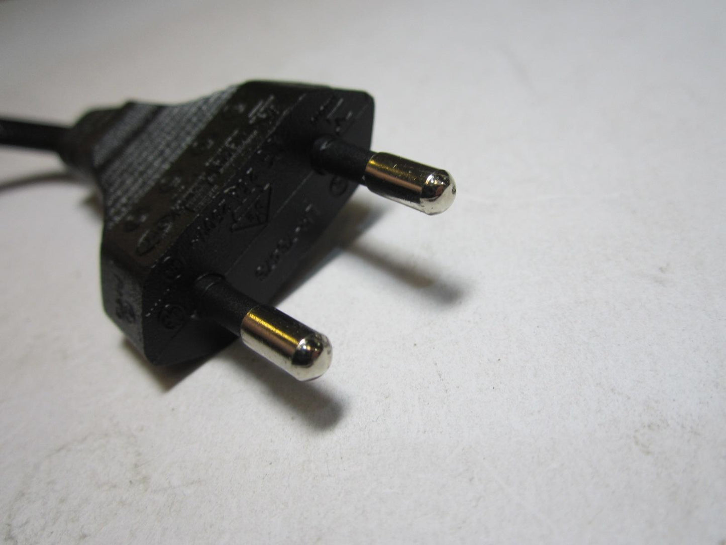 EU 12V TECHNICS SX-KN550 SX-KN570 KEYBOARD AC ADAPTOR POWER SUPPLY PLUG