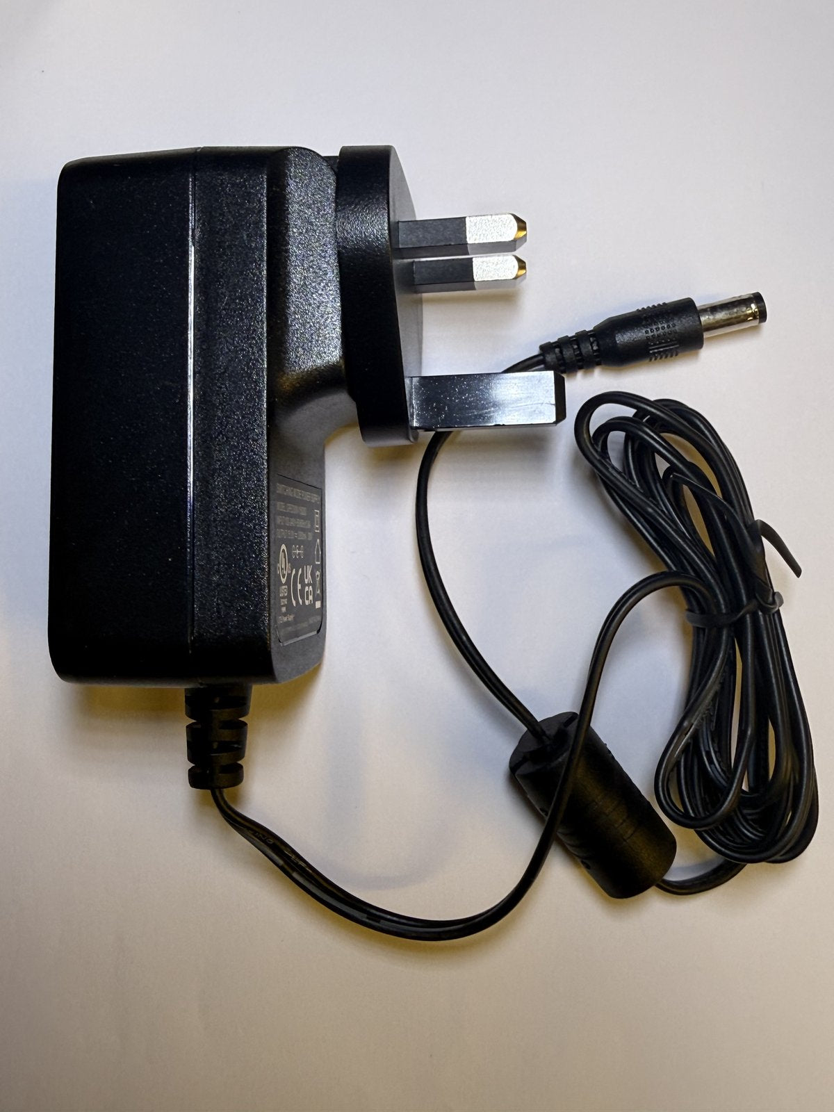Replacement for 15V 1.6A AC Adapter Model CW1501600UK Shenzhen