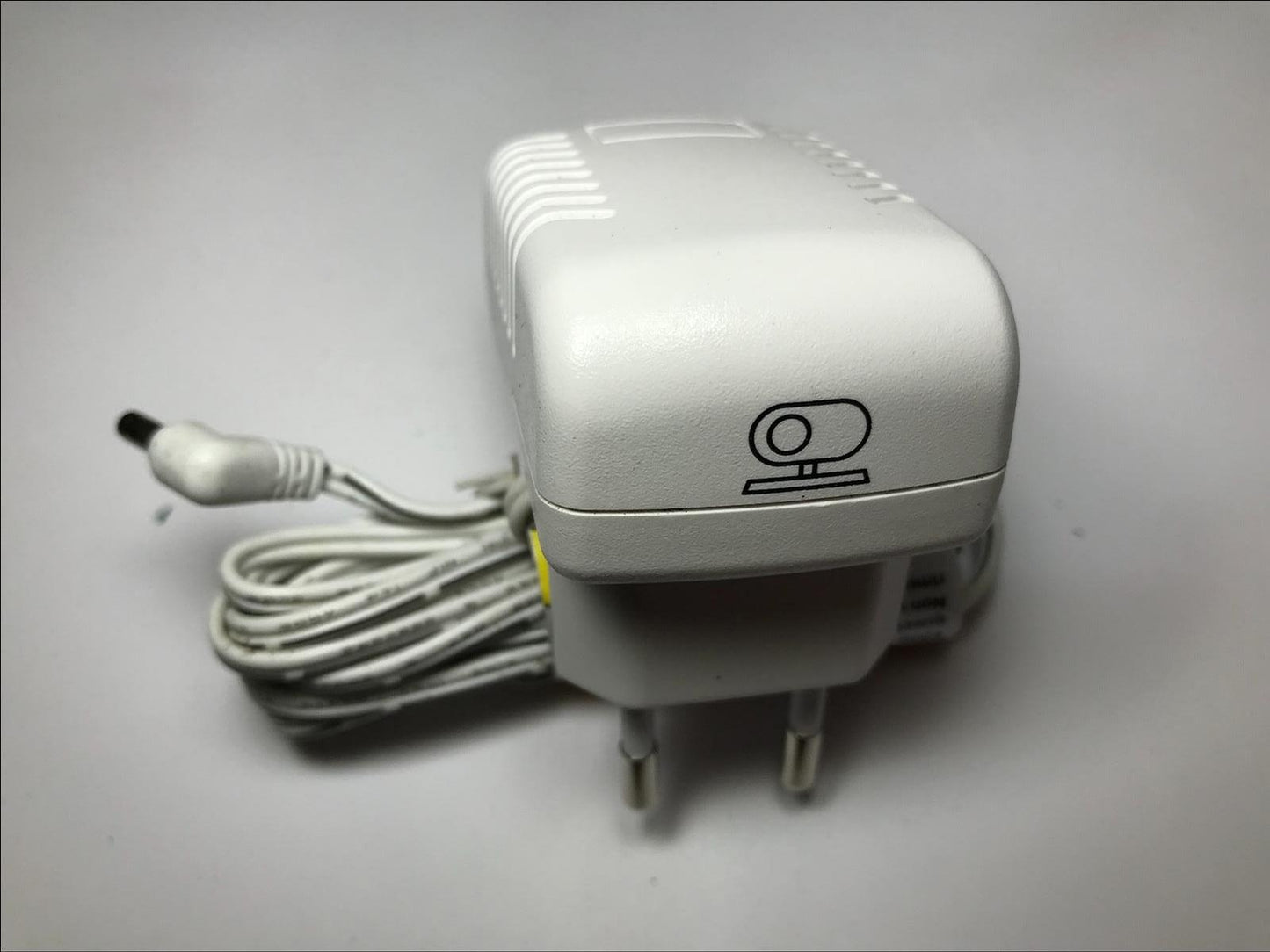 EU WHITE 6V 0.5A 500mA AC-DC Adaptor Power Supply Charger 3.5mm x 1.3mm