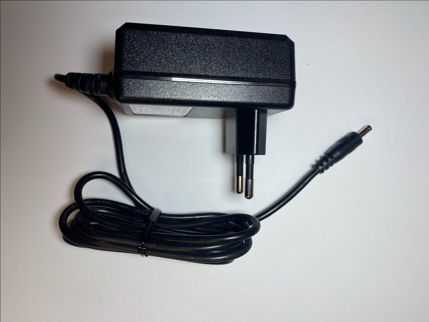 EU European Plug Mains AC-DC Switching Adaptor Power Supply 3.5mm x 1.3mm
