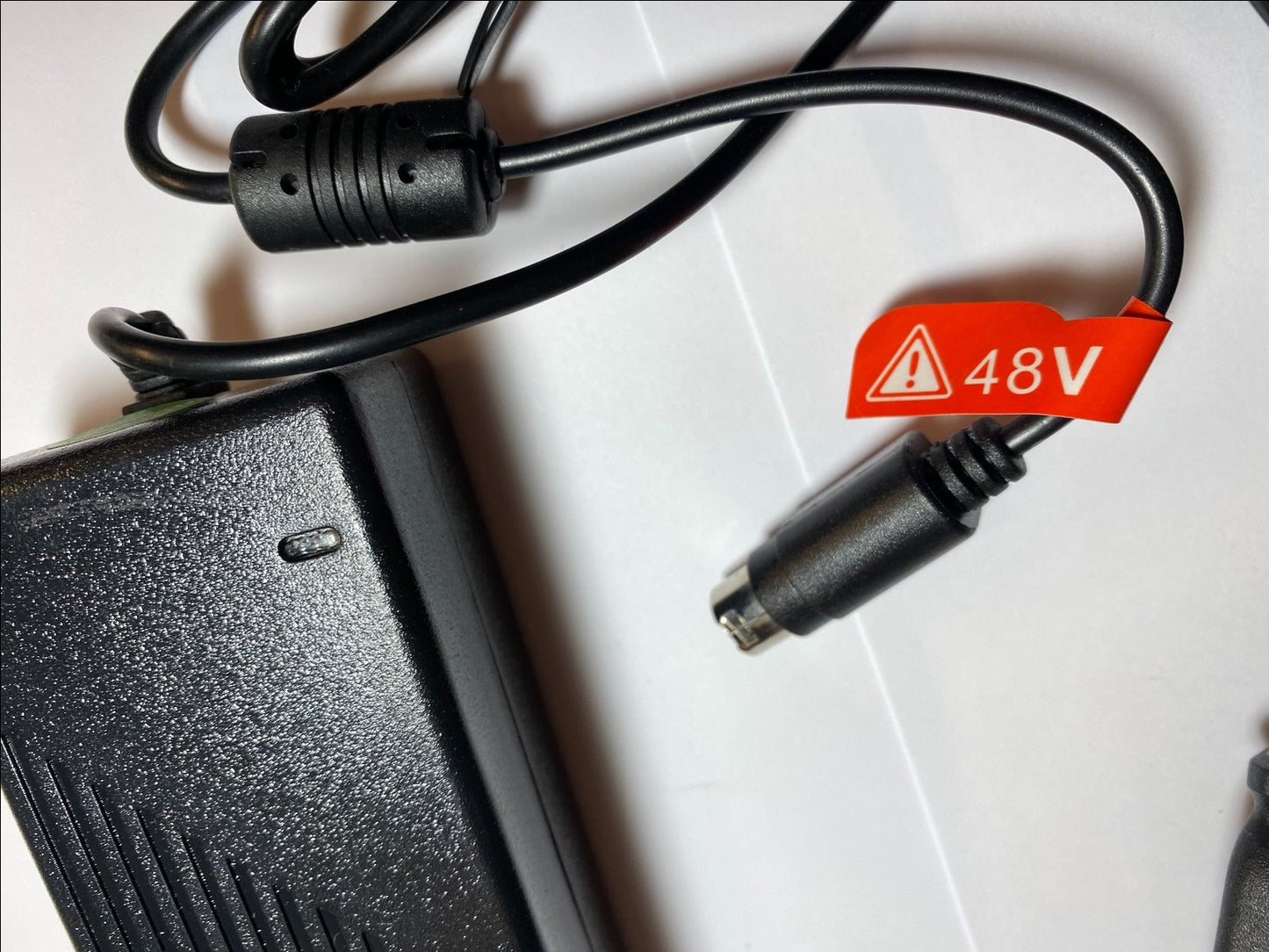 Replacement 48V 1200mA Switching Adapter Power Supply 4 Pin FJ-SW4801200