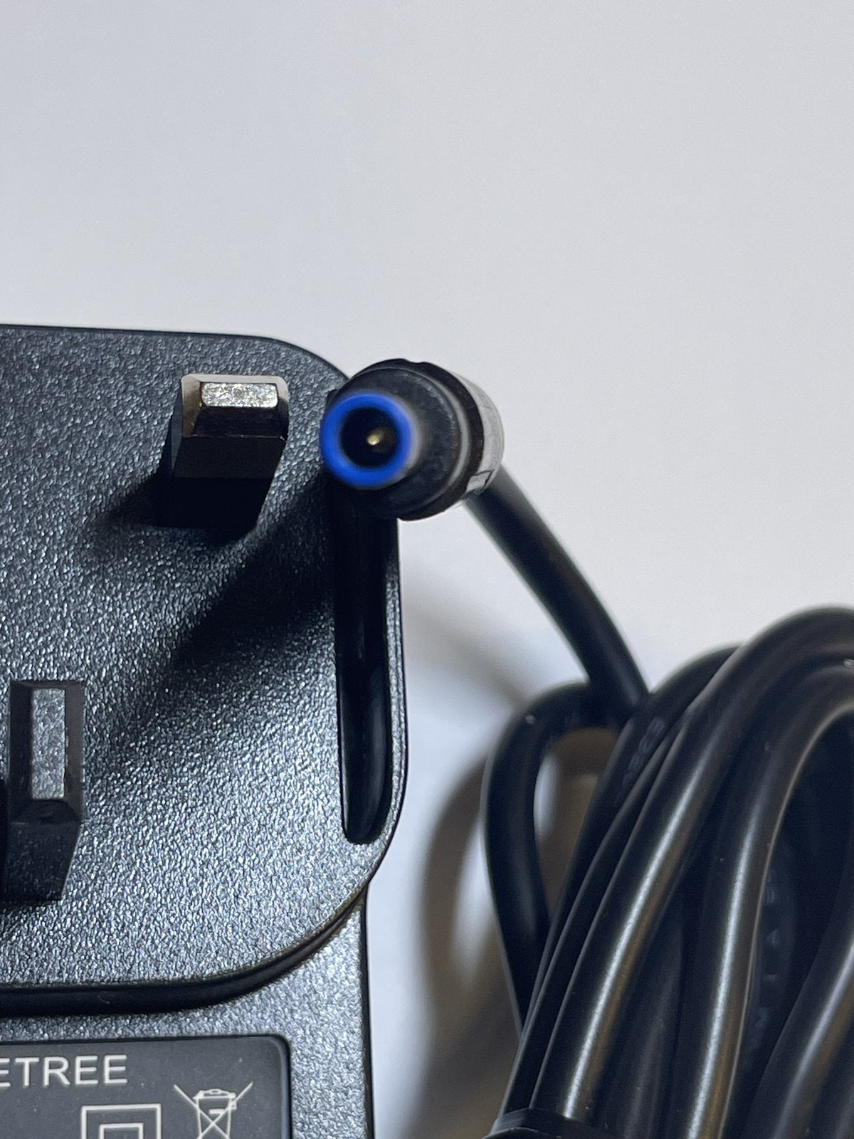 Replacement Battery Charger for MC3805B-B 33.0V 0.5A 16.5W 37.0V 0.5A 18.5W