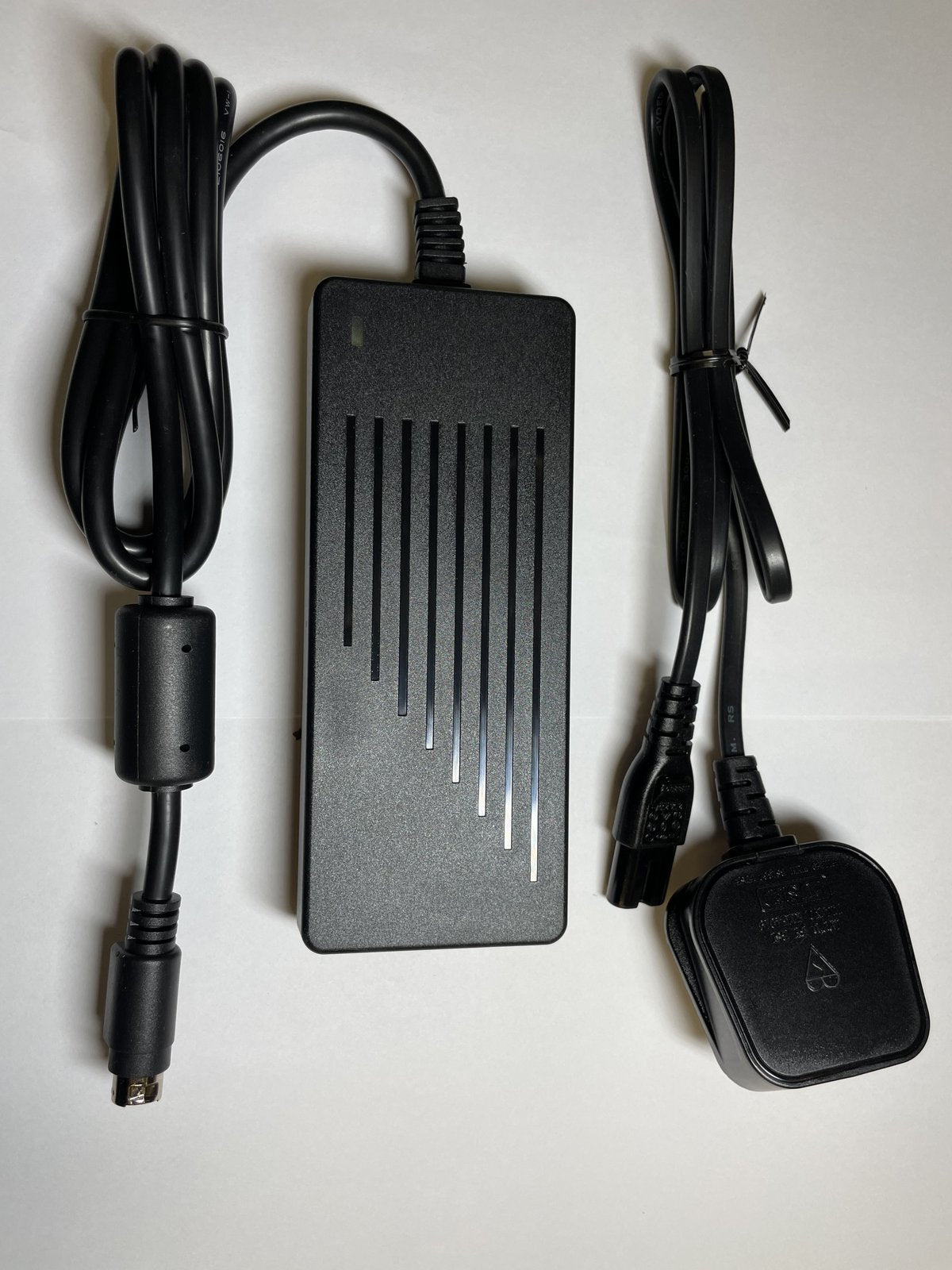 JENTEC TECHNOLOGY CO LTD SWITCHING POWER SUPPLY ADAPER JTA0707-Y 5V 4.2A 12V 3A