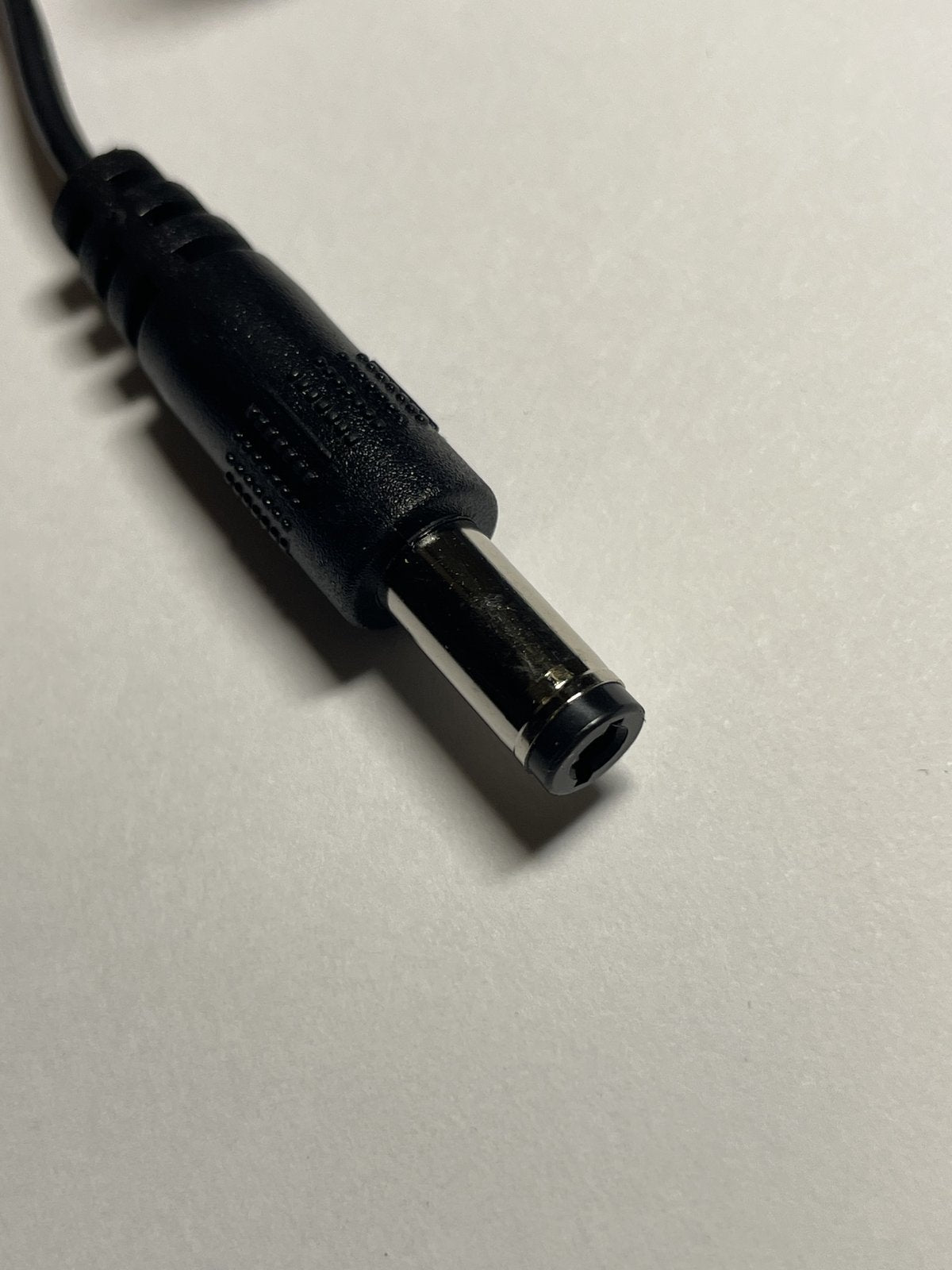 10V - 35V Battery Charger for Devices powered by multi-cell NiMH/NiCd packs