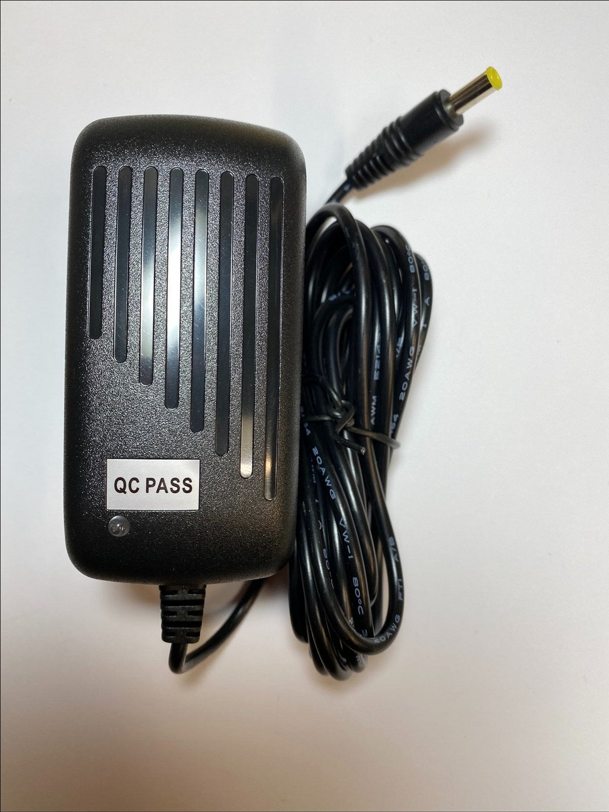 White Toshiba SDP63 Portable DVD Player Mains Charger AC-DC Switching Adapter