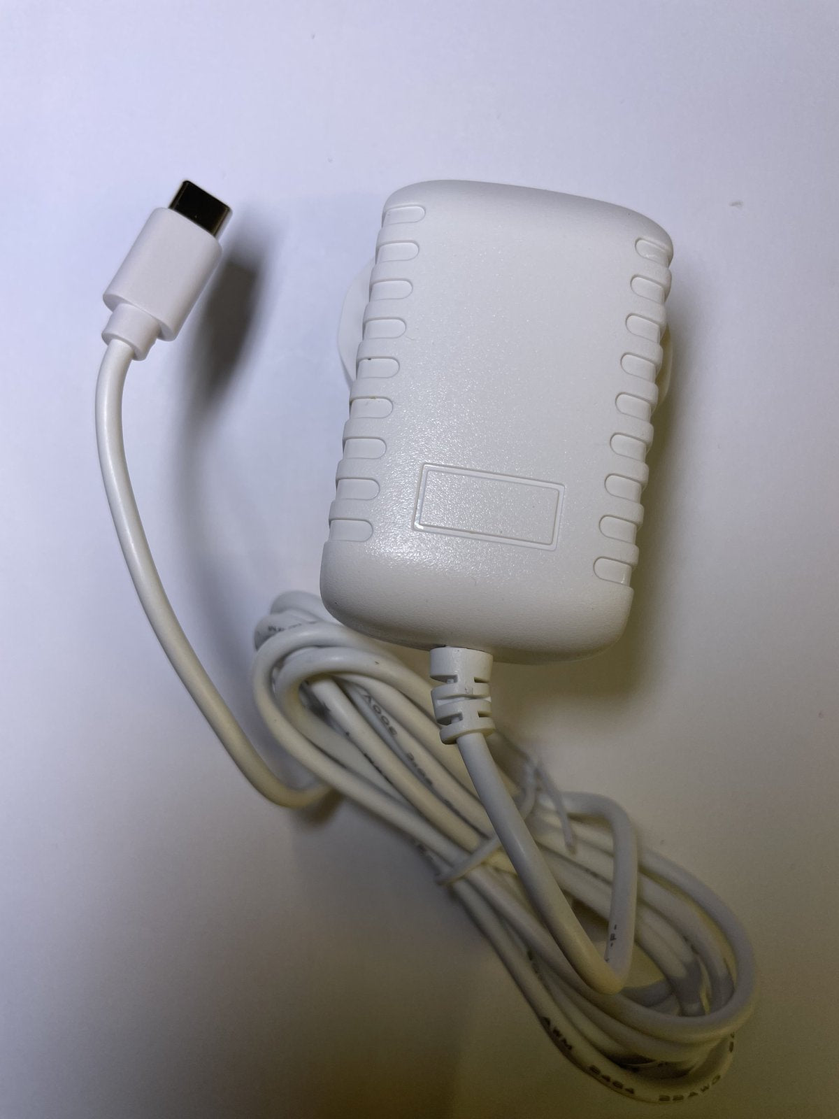 White 5V 1A Mains AC-DC Switching Adaptor Power Supply Charger TQ-0501000B