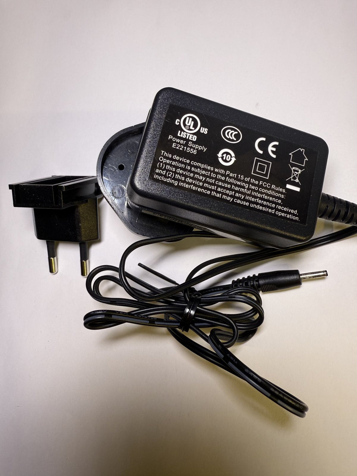 Replacement 5V 2A AC-DC Adaptor Power Supply 2.5mm x 0.8mm UK + EU Slide Plug