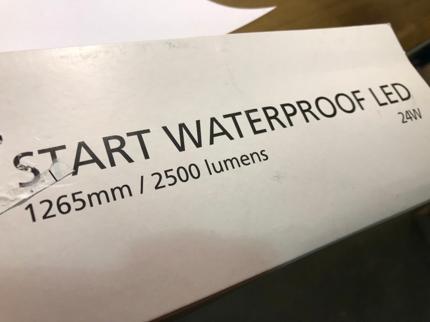 1265mm / 2500 Lumens Sylvania Start Waterproof LED Single 4000K IP65 24W