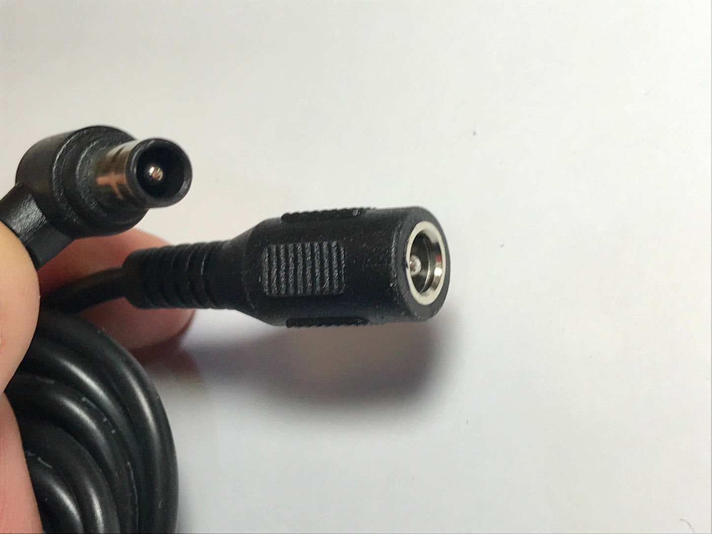5.5mm x 2.1mm Socket to SPECIAL SAMSUNG SOUNDBAR Connection with Centre Pin