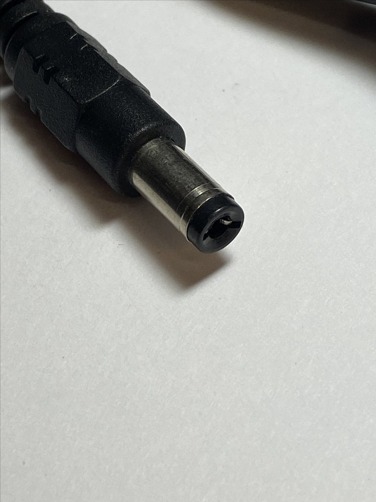 EU 9V 1500ma 1.5A AC-DC Switching Adaptor Power Supply 5.5mm x 2.1mm