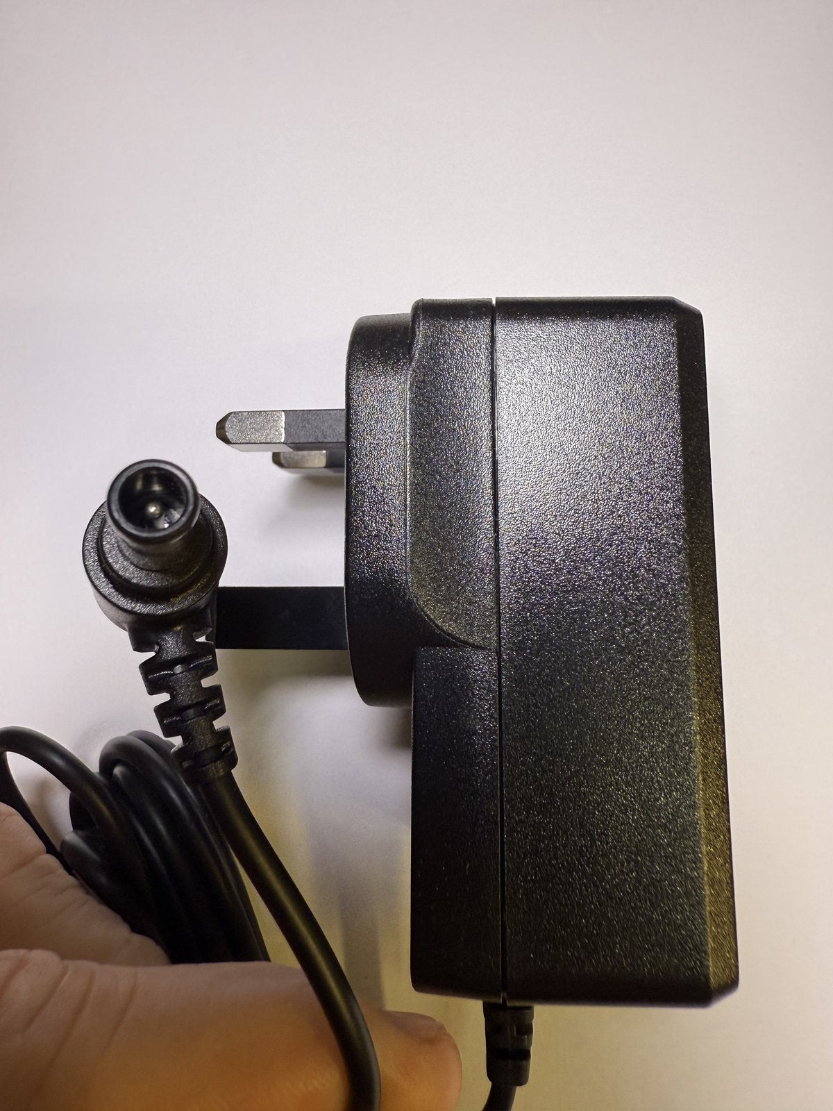 UK 19V 1.3A Adapter for LG E2251VR-BN LCD display TFT 22" Monitor