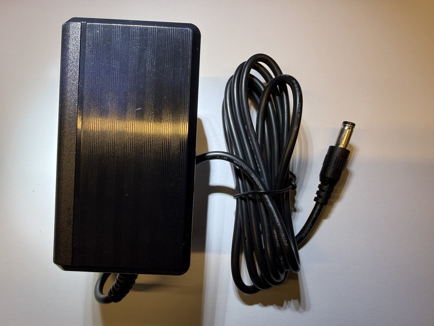 Replacement for 12V 2.5A AC SWITCHING MODE POWER SUPPLY ADAPTOR DBL25AF-120250