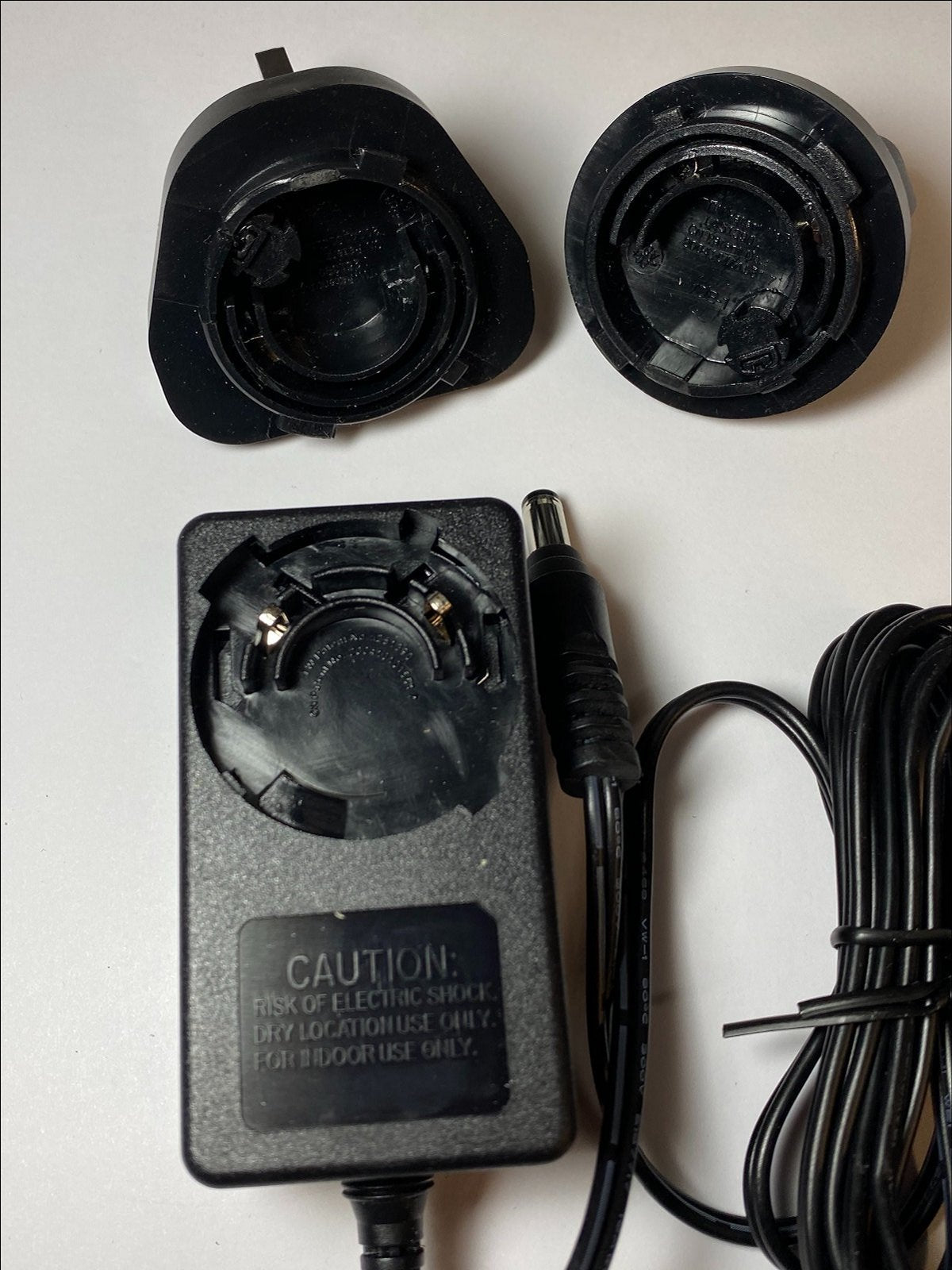 9V 1.7A 15.3W AC/DC ADAPTER PA1015-2I 090IB170 WITH UK AND EU PLUGS