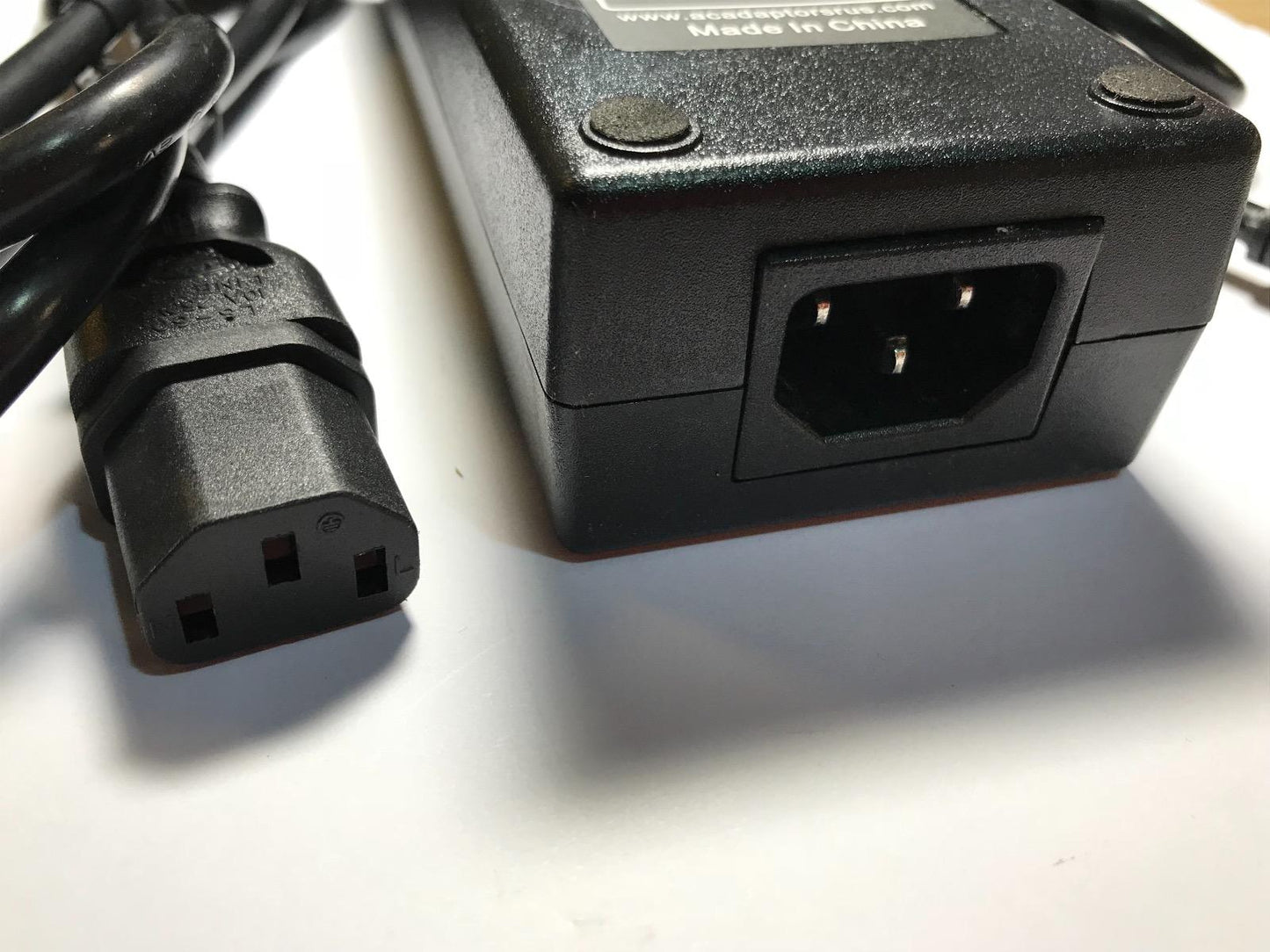 EU Plug 24V 5A 5000mA AC-DC Switching Adaptor Power Supply 5.5mm x 2.1mm / 2.5mm