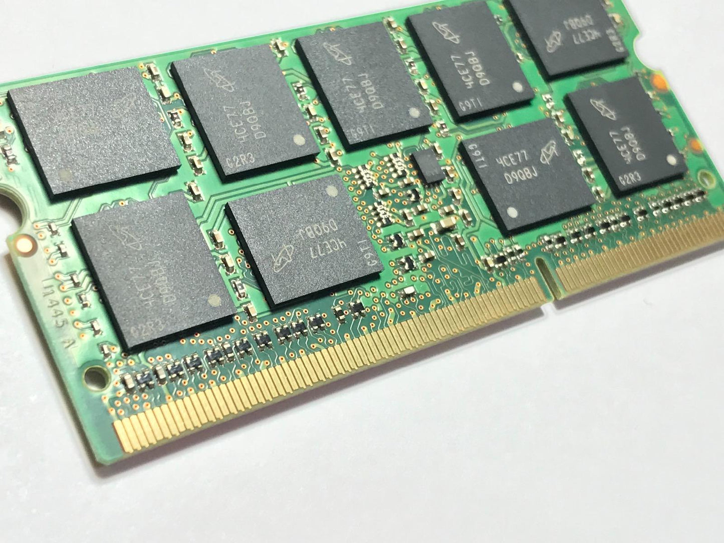 Micron MT18KSF1G72HZ-1G6E2ZF 8GB x72 ECC DR 204-Pin DDR3L SODIMM 2RX8 RAM MEMORY