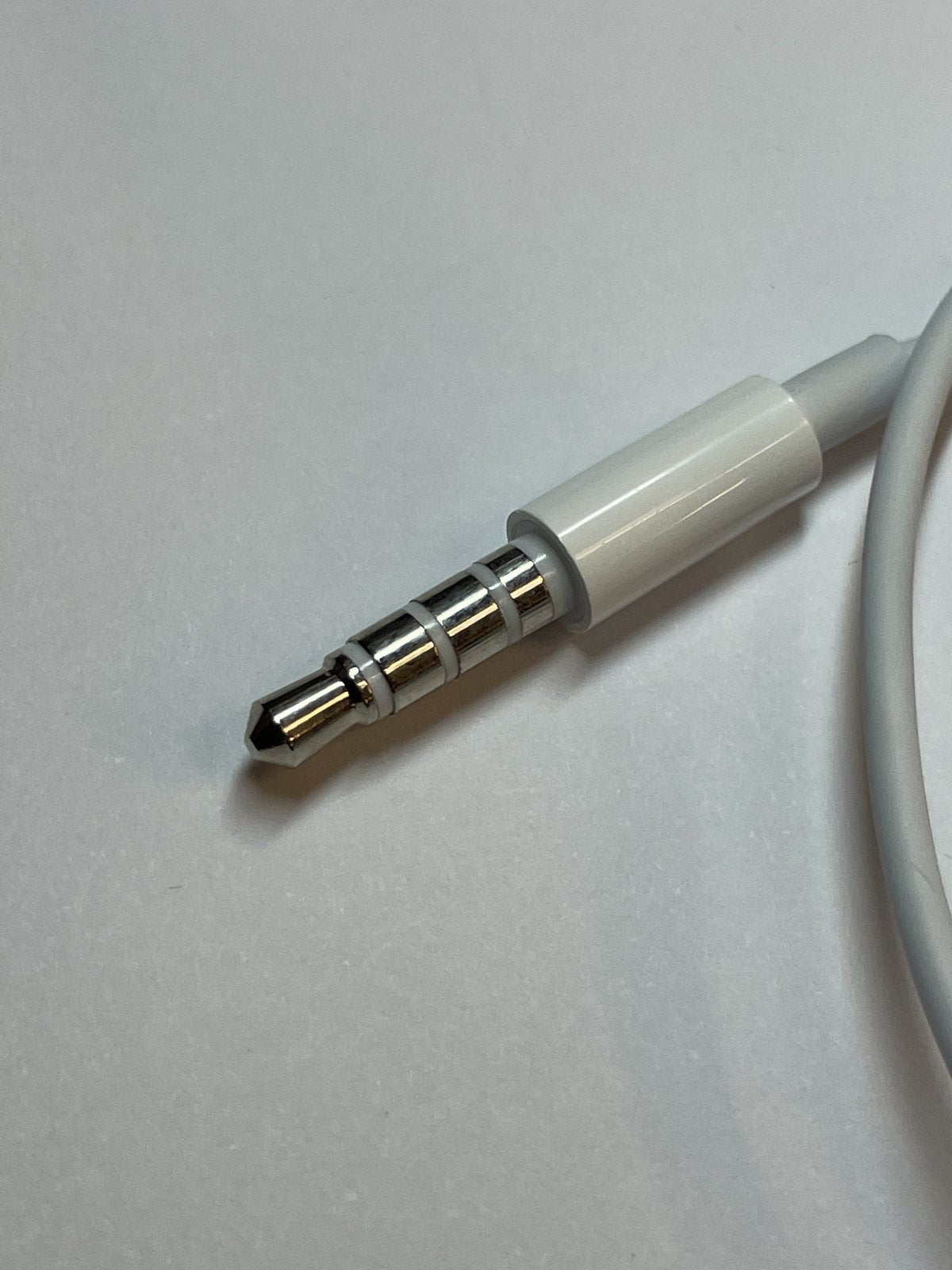 White In-Ear Headphone Earphones Headset Handsfree for Oppo A16S MH156