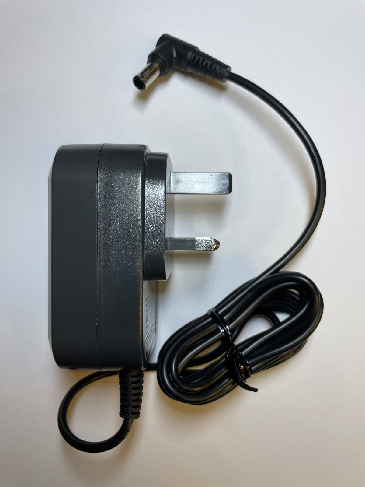 Replacement Charger for Shark Stratos IZ400UK Cordless Stick Vacuum Cleaner