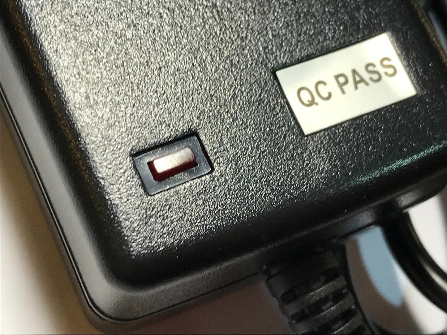 AC Adapter for Western Digital WD WDE1U2500 WDE1U3200 WDE1U4000 Power Supply