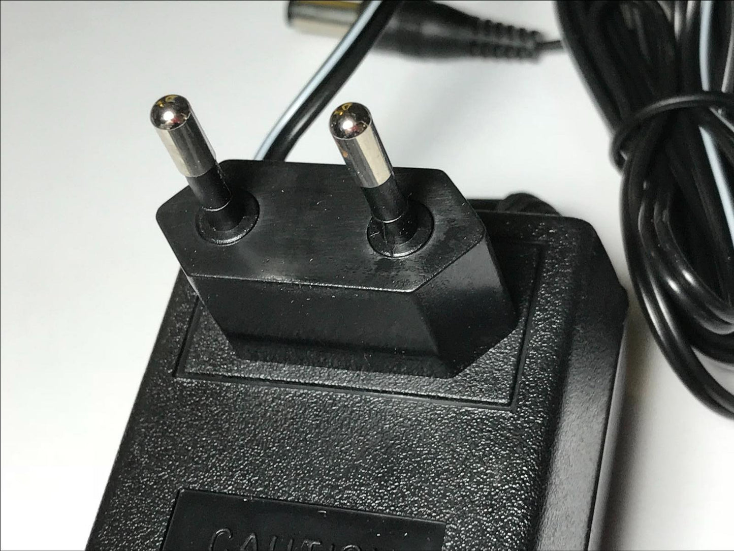 EU Replacement for BLACK & DECKER 5101874-00 12.2V 220mA 2.7VA Charger
