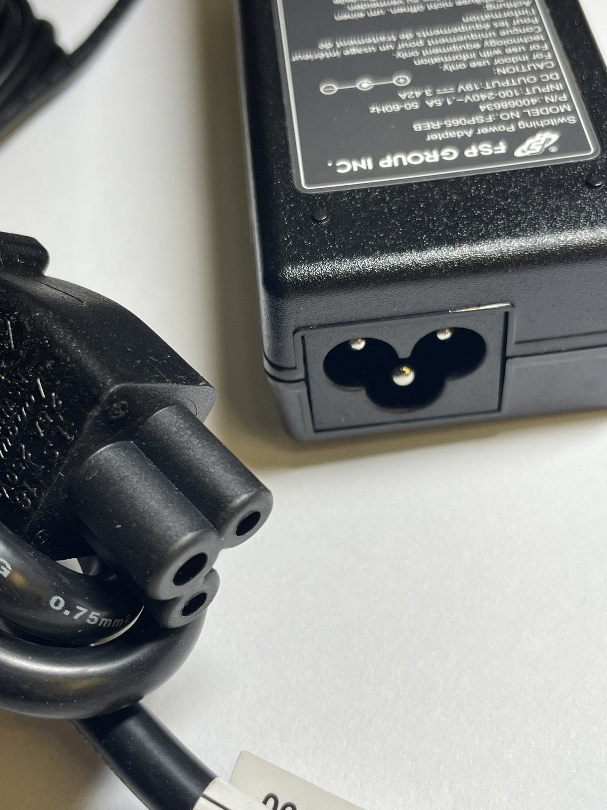 Replacement for 19V 3.42A AC-DC Adaptor Charger for Coda 3.4 Laptop