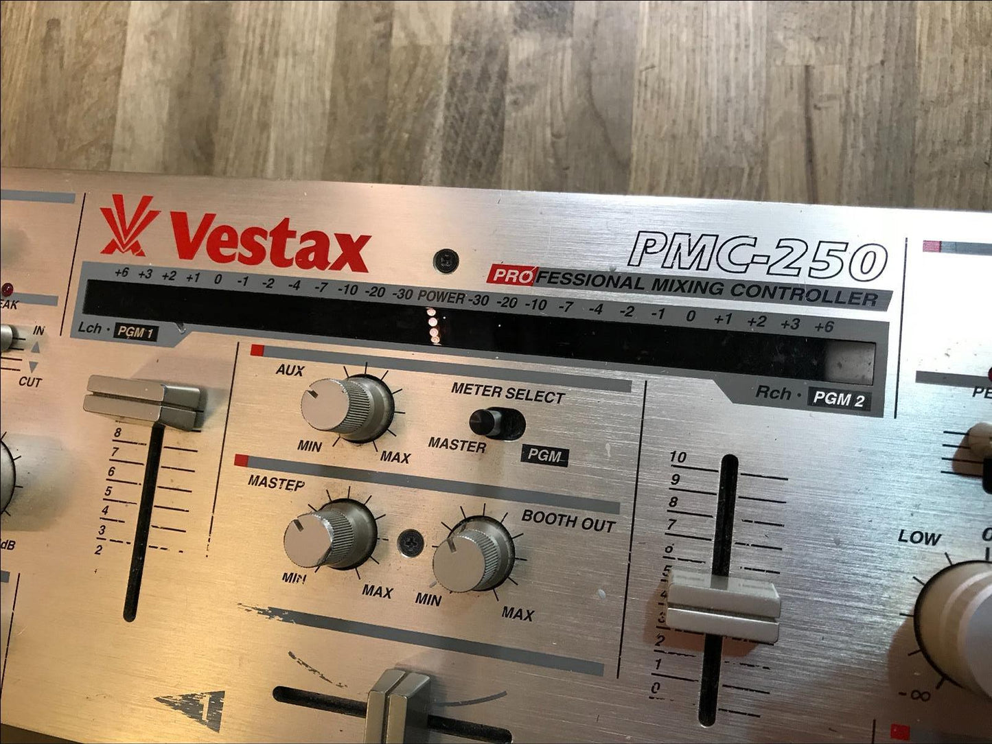 Replacement 12V Adaptor for Vestax PMC-250 Professional Mixing Controller