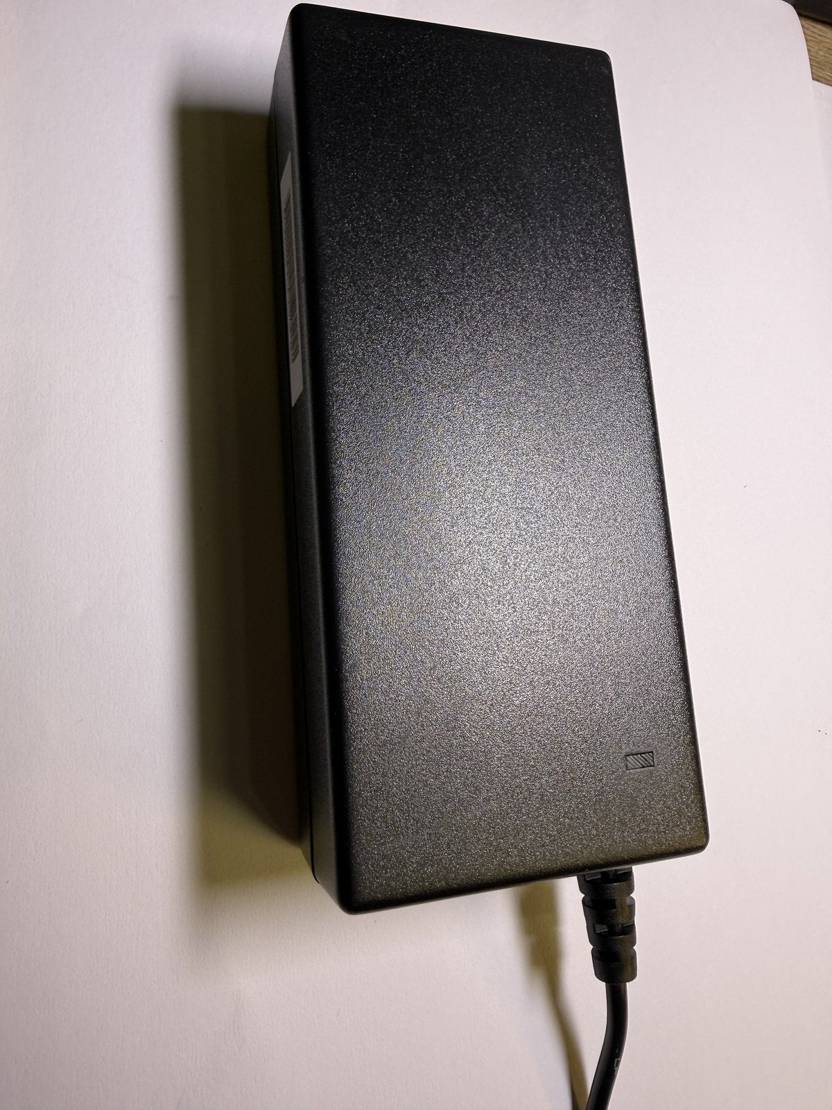 Replacement 19V 4.74A AC-DC Power Adaptor for ACBEL ADB002 Shuttle XPC DH110