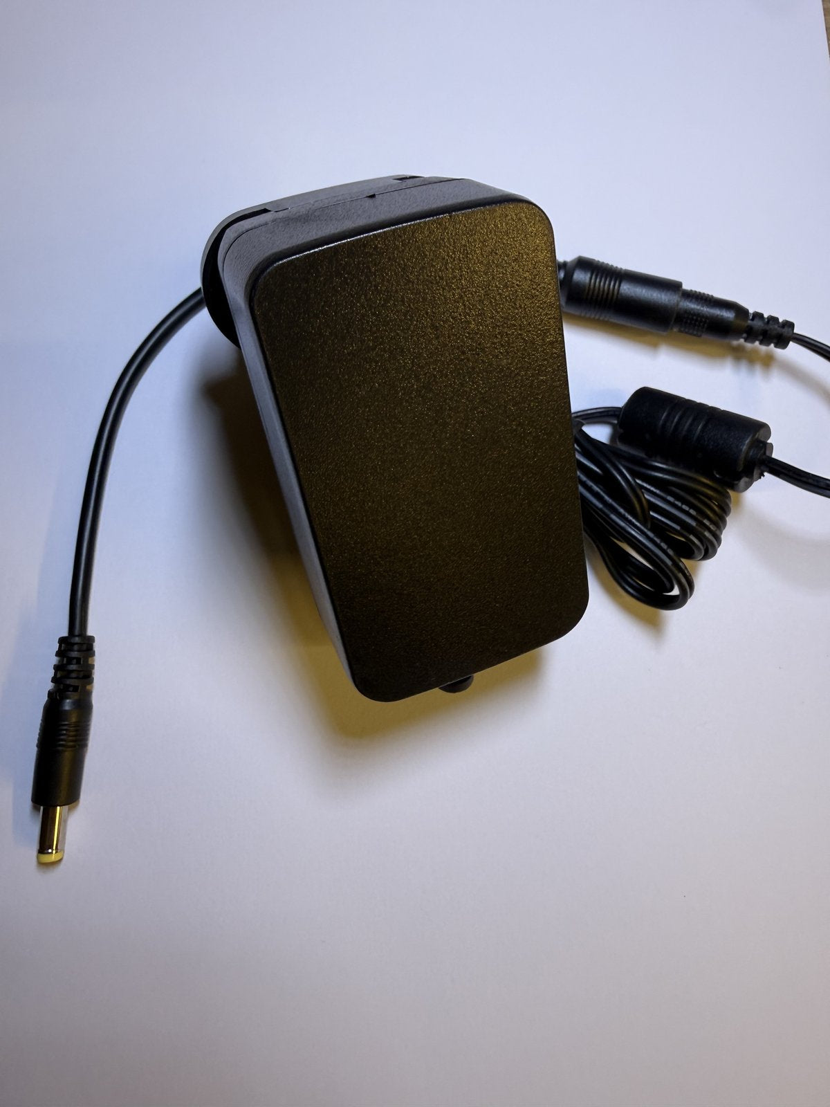 Replacement 15.0V 1.5A 22.5W Class 2 Power Supply Adaptor HXD302-1501500US/ZZ