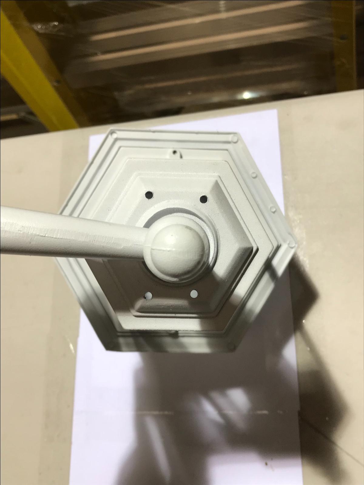 EX DISPLAY Forum Lighting ZN-20954-WHT White Wall Lantern IP44 60W E27