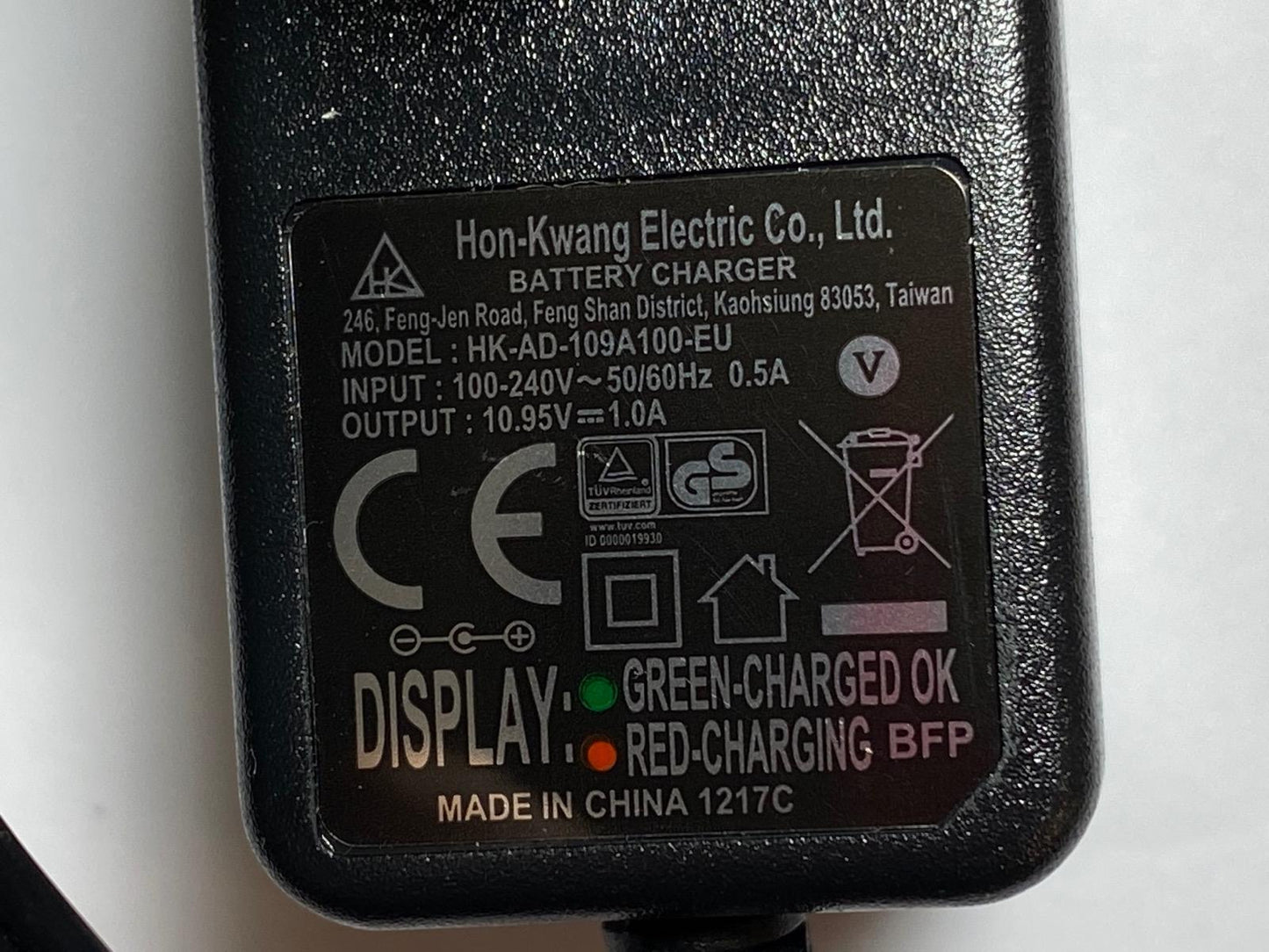 10.95V 1.0A Battery Charger HK-AD-109A100-EU for Razor Turbo Jetts 25173299