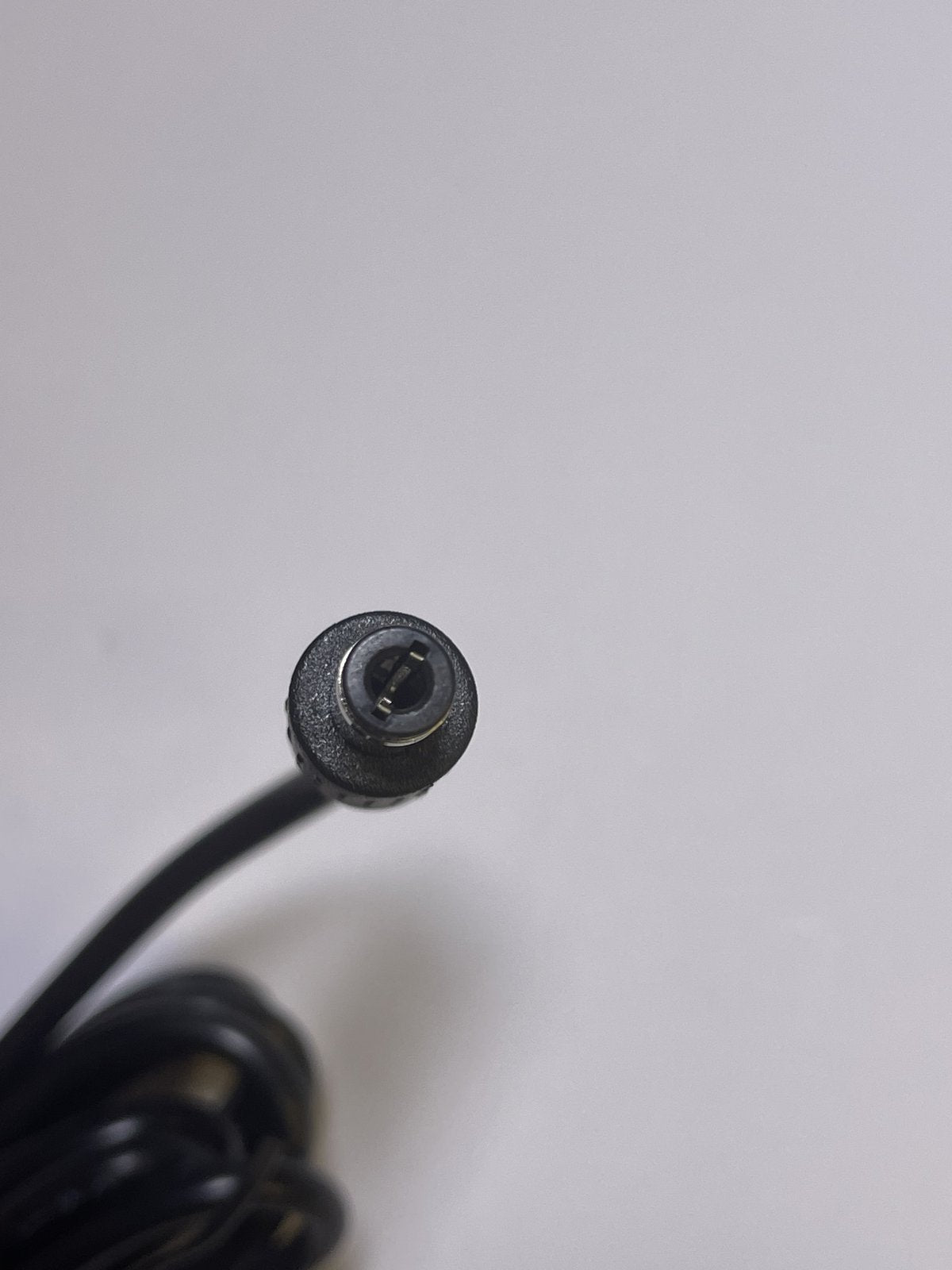 Replacement for 18V 1.0A KTEC KSAS0181800100D5 P2216 AC ADAPTOR P/N: TG00419 UK