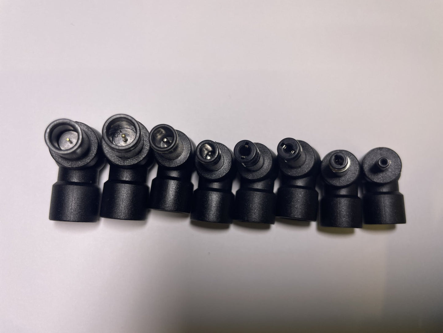 Notebook Power Adapter 90W Car Charger for Asus Compaq Dell Lenovo Fujitsu HP