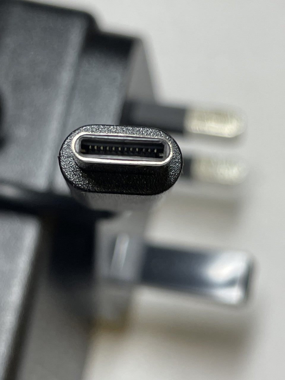 UK 5V 4A AC-DC Adaptor Power Supply Charger with USBC USB-C Connector