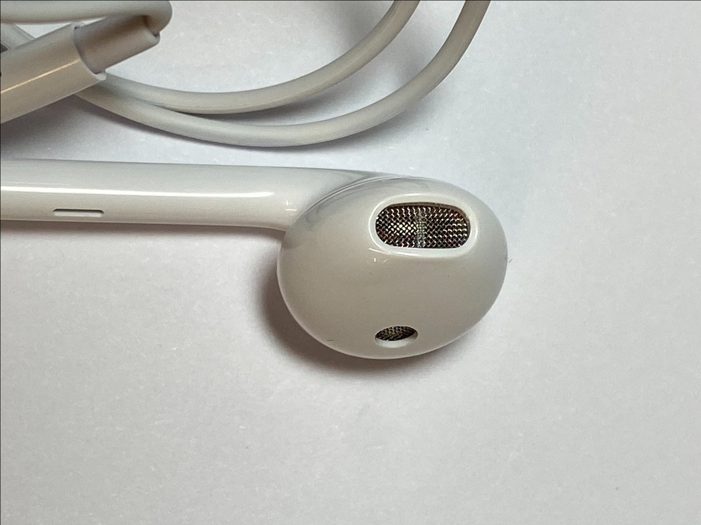 White In-Ear Headphone Earphones Headset Handsfree for Oppo A53 A15 I905 MH156