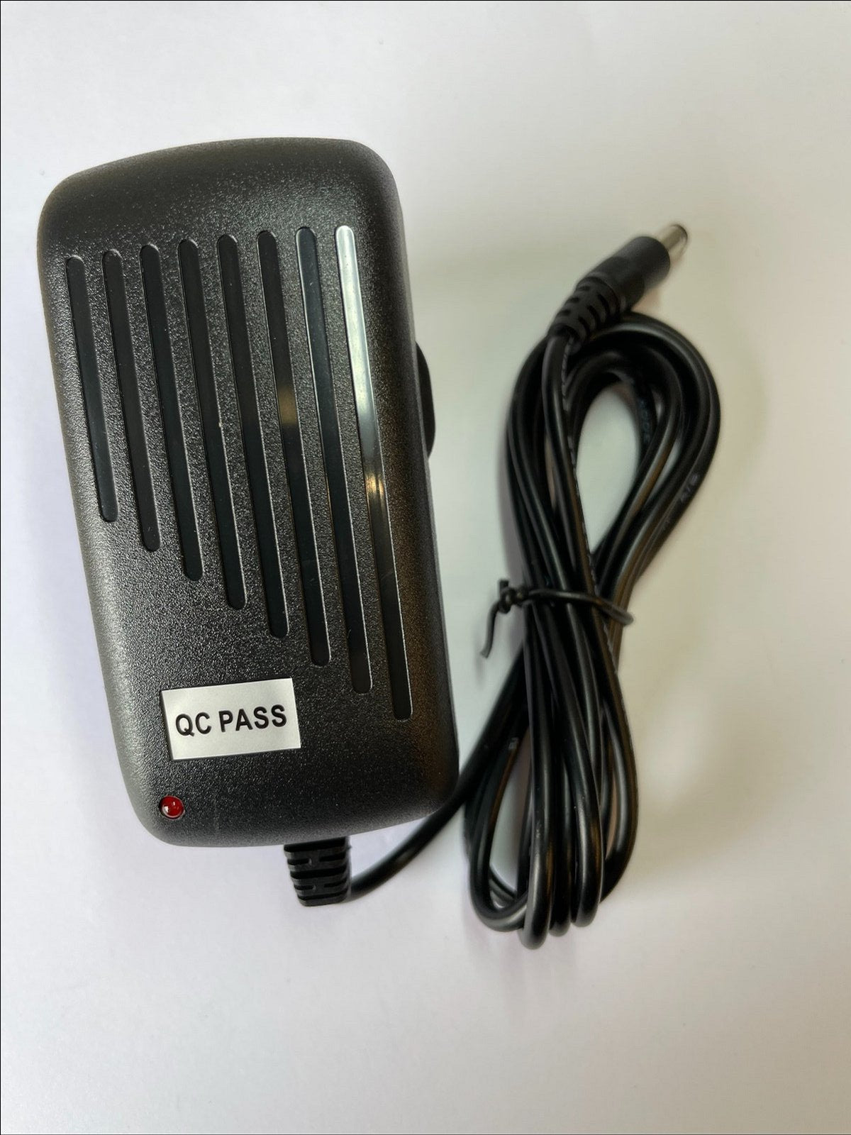 Regulated 18V 1A AC-DC Switch Mode Adapter Power Supply Negative Centre 5.5x2.5