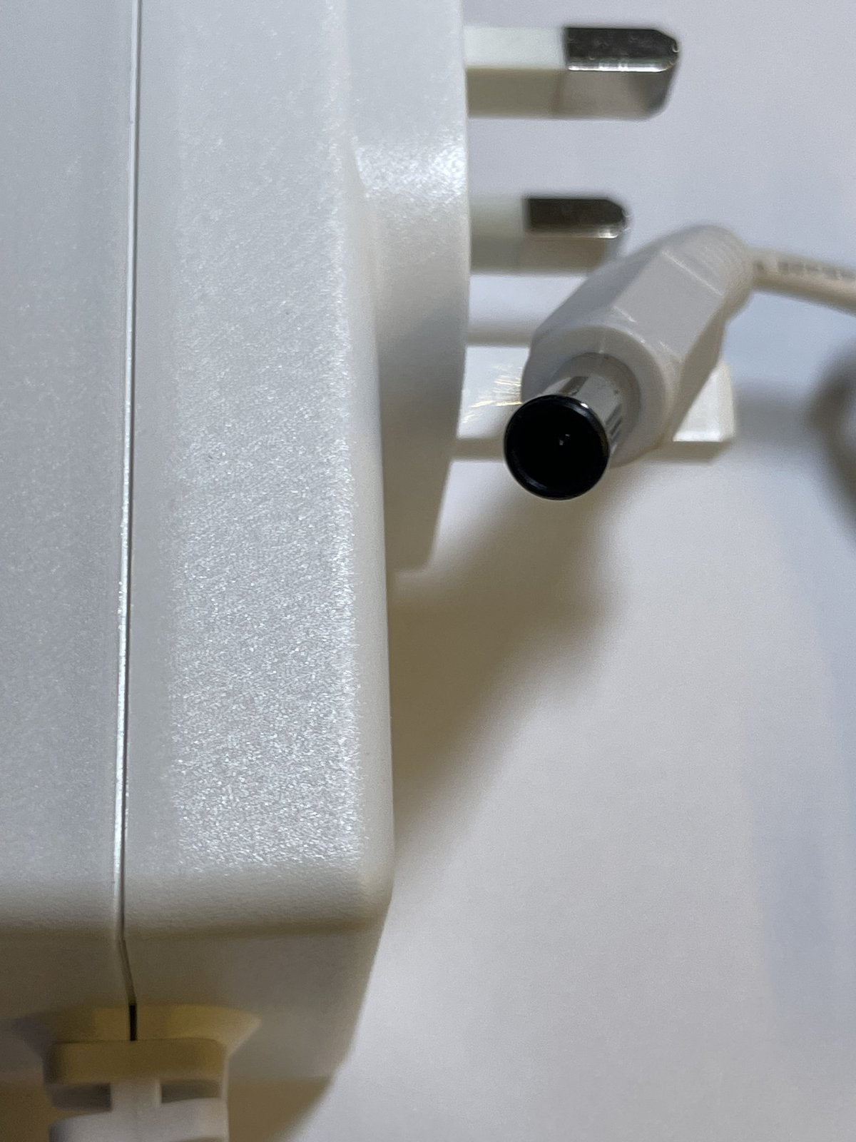 24V AC Adaptor Power Supply Charger for Philips Lumea SC1995 Hair Removal System