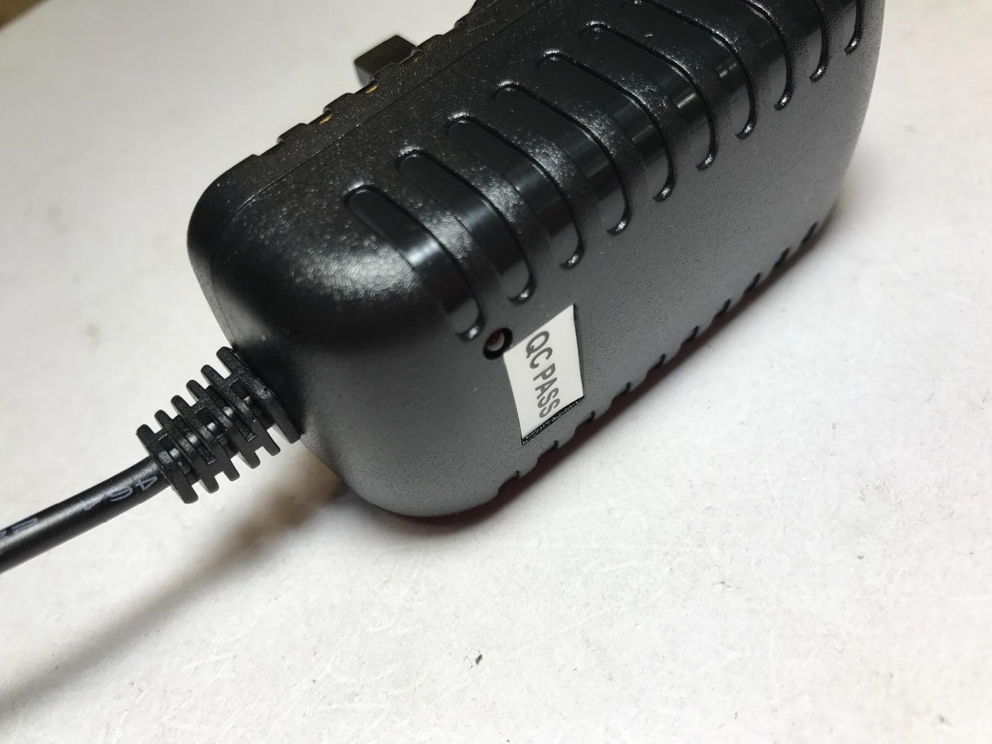 5V 1.0A 1A 1000mA AC-DC Switching Power Adapter 4.75x1.75 4.75mmx1.75mm