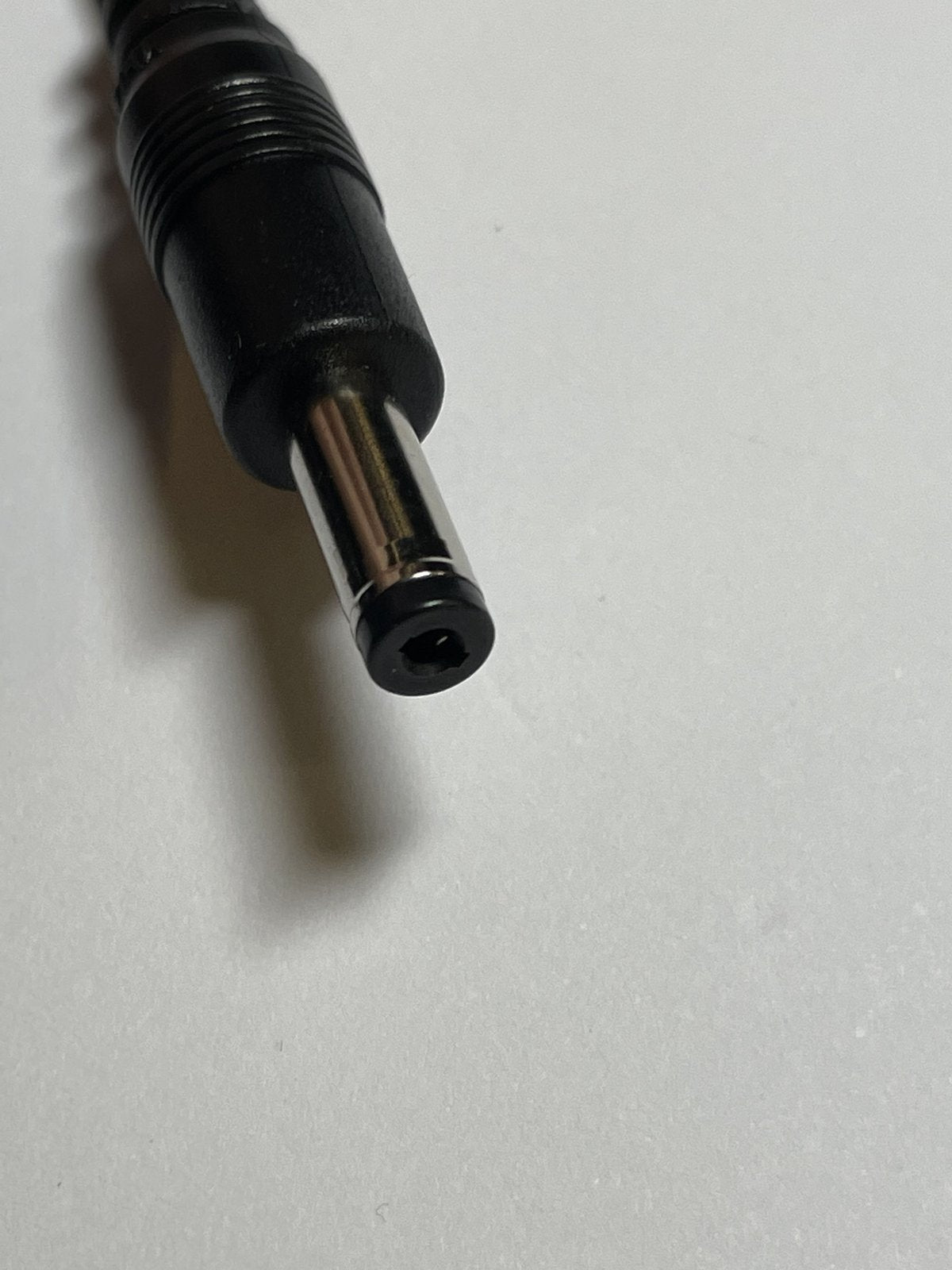 EU 5.5V 1.4A AC-DC Adaptor Power Supply Charger 4.75mm x 1.75mm Connector Size