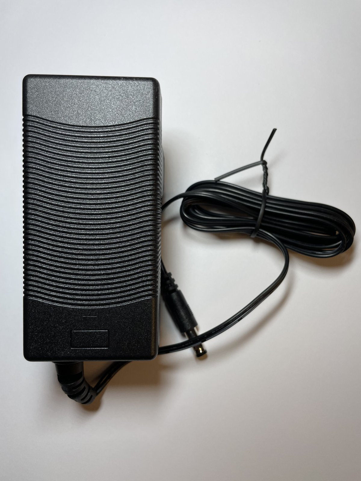 Replacement for AC/DC Adppter Model; HD-2402000 24V 2A