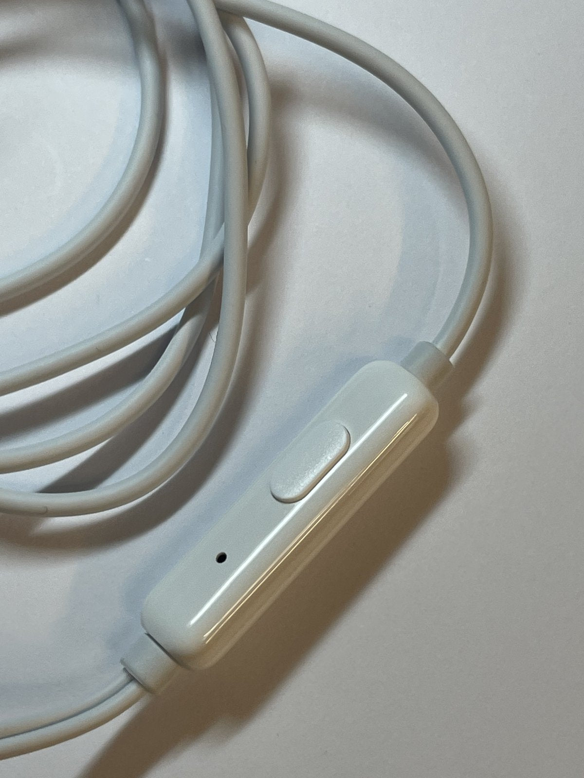 White In-Ear Headphone Earphones Headset Handsfree for Oppo A16S MH156