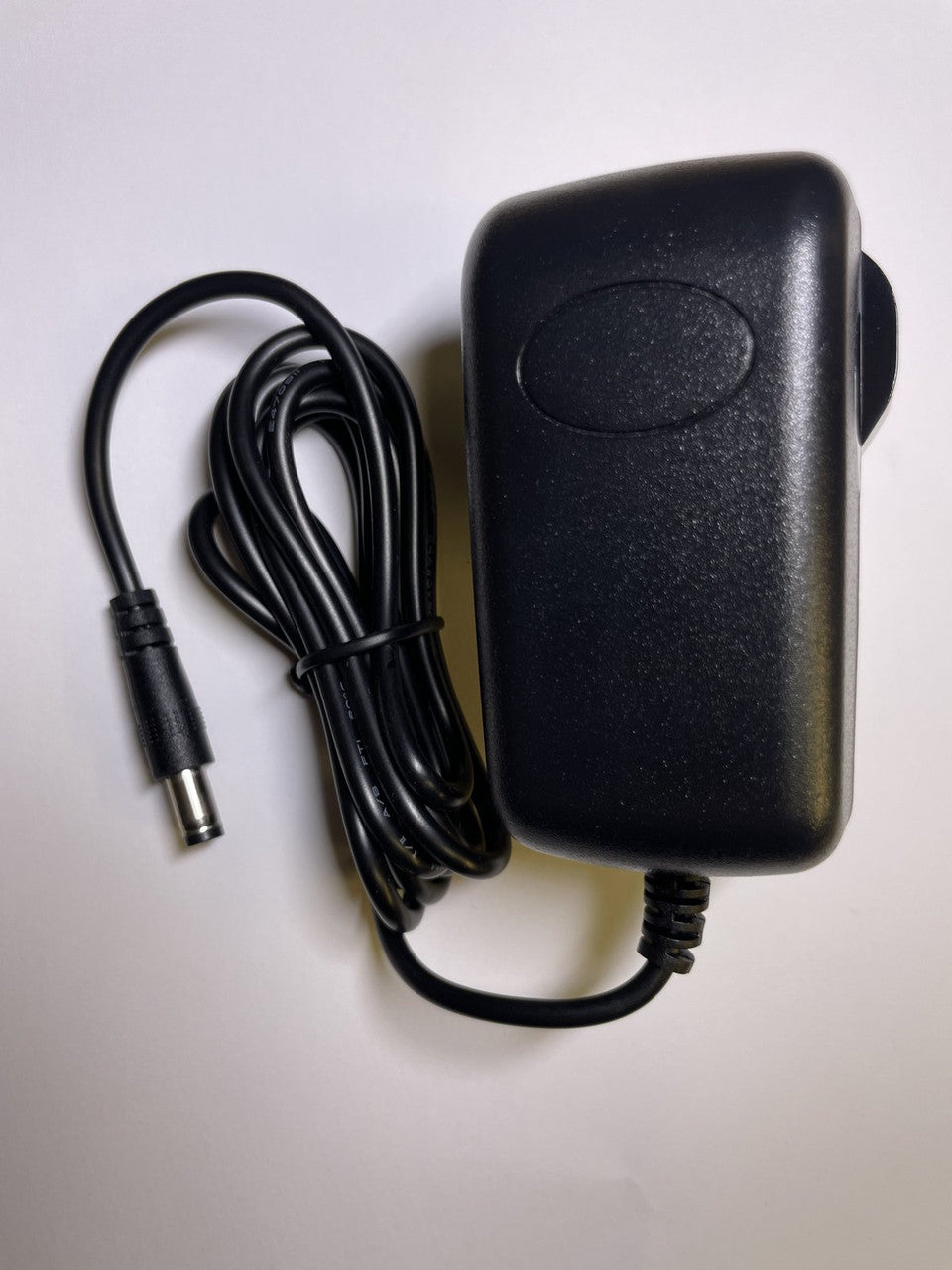 24.0V 1.0A 24.0W KPTEC LED Driver Constant Voltage K25V240100B 5.5mm x 2.1mm