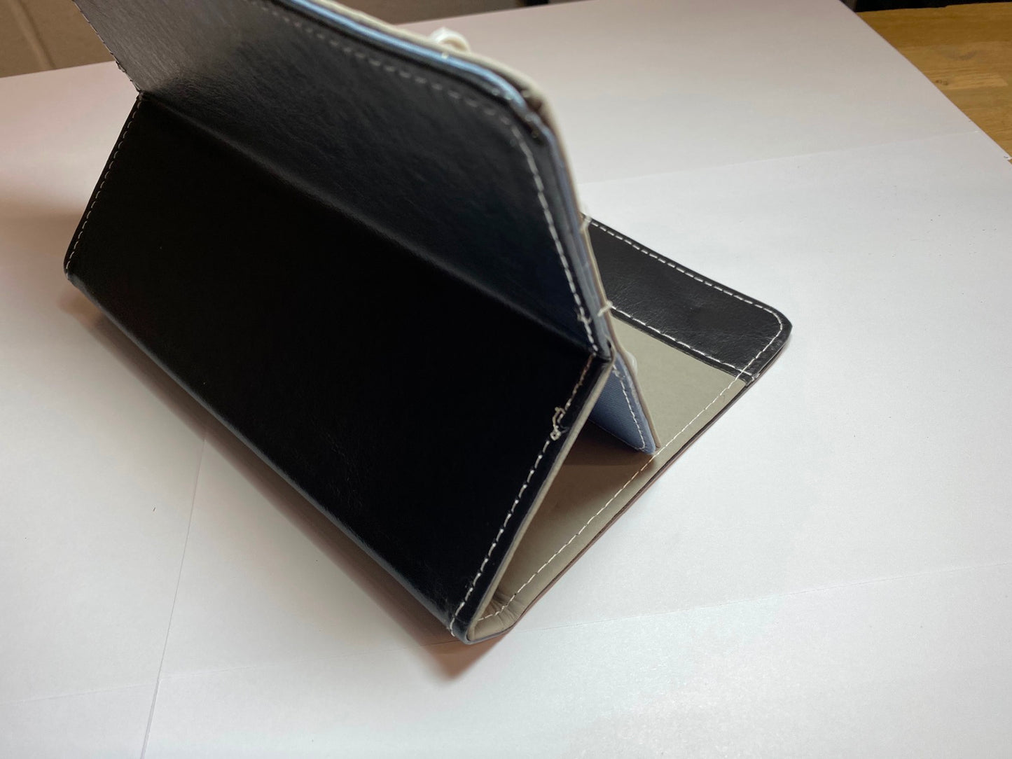 Black Android Logo Folder Case for 7" Dragon Touch Screen Android Tablet