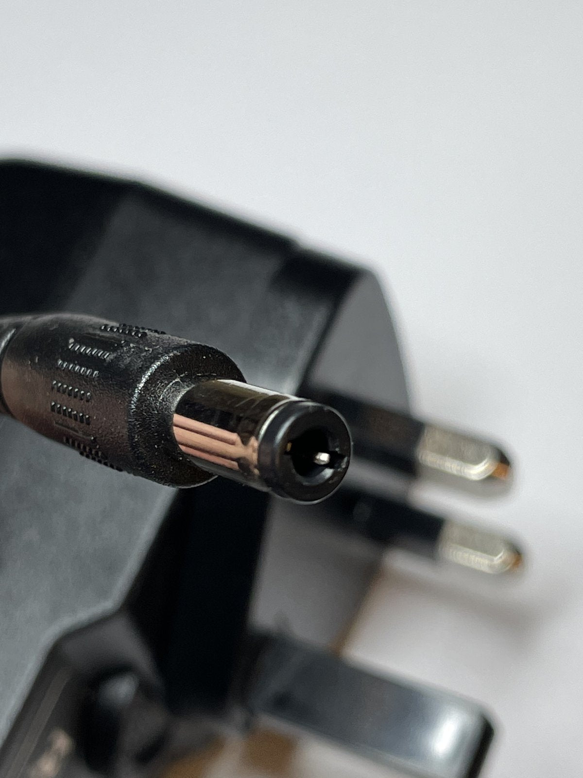 Clone of 24V 1.2A 1200mA Power Supply SAW30-240-1200B A AC-DC Adaptor 5.5mm x 2.1mm 90D