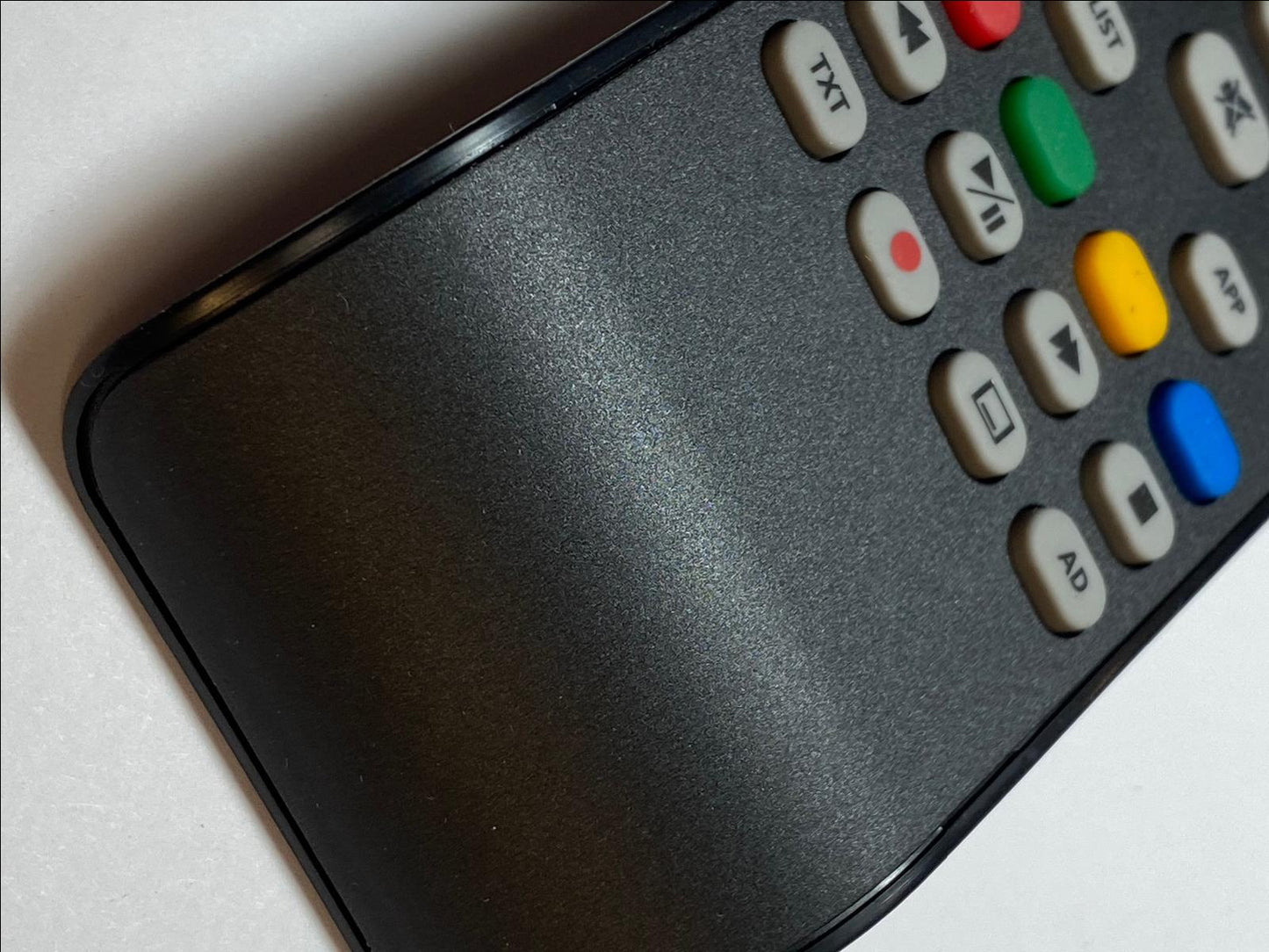 BRAND NEW BUSH FREEVIEW BOX REMOTE CONTROL RC1994702/01 3139 238 20801 007537