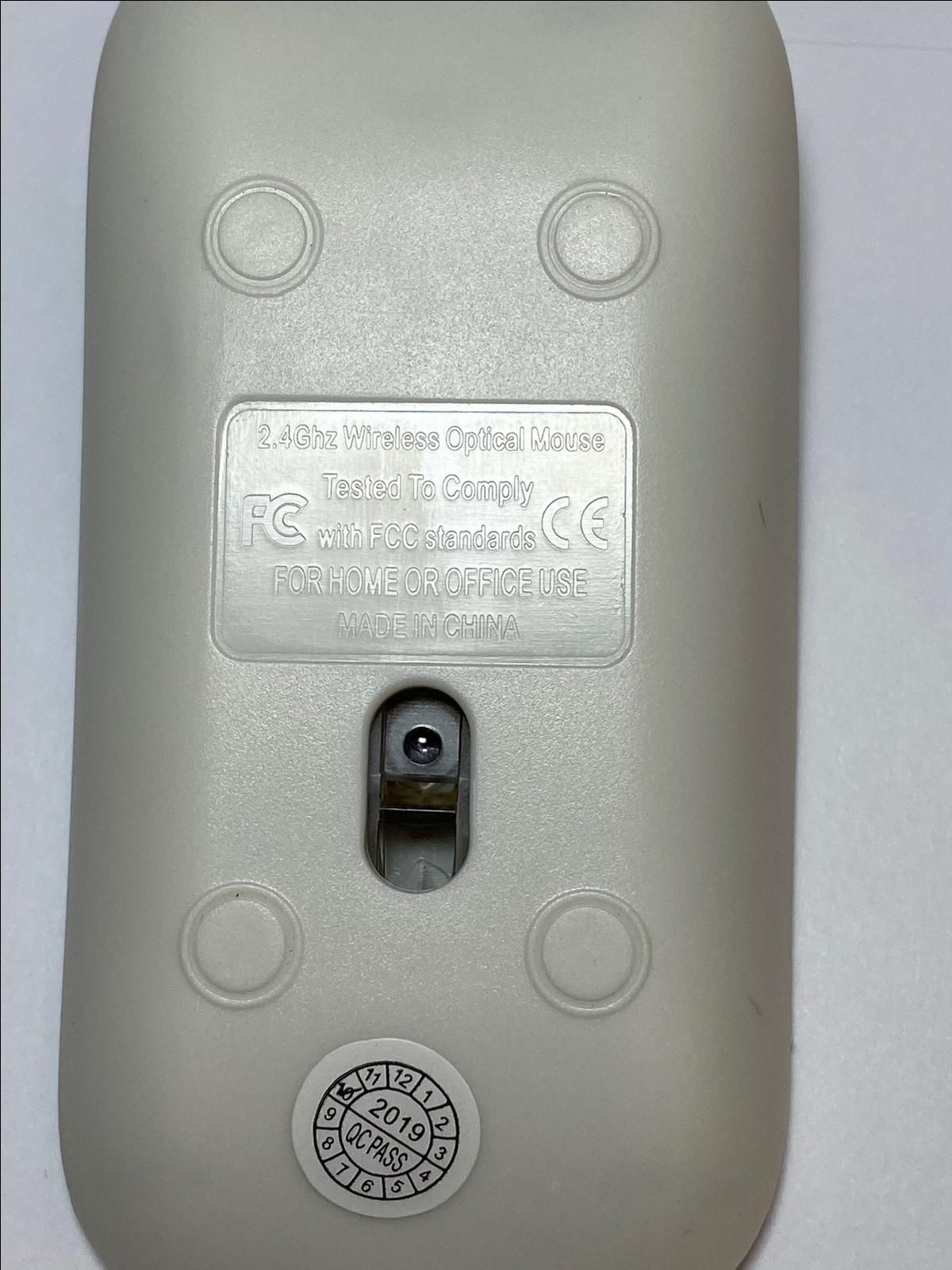 White Wireless Keyboard with Number Pad & Mouse Set for LG 39LN575V Smart TV