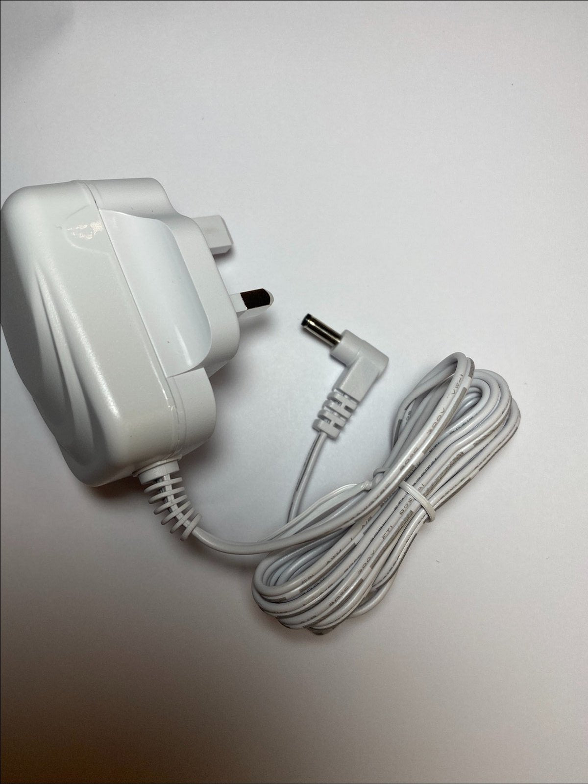 7.5V 1A AC-DC Switch Mode Adapter Power Supply 3.5mmx1.3mm Negative Polarity