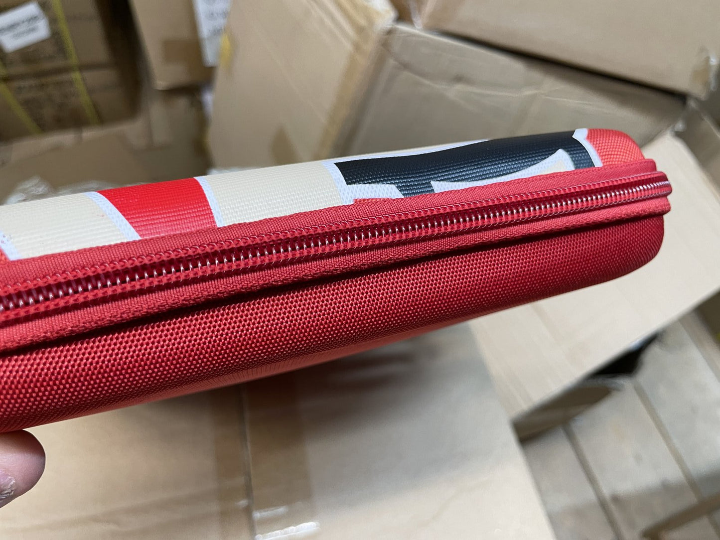 BULK JOBLOT CARBOOT 20 X Red Monkey Hard Shell Carry Case/Bag for iPad Tablet