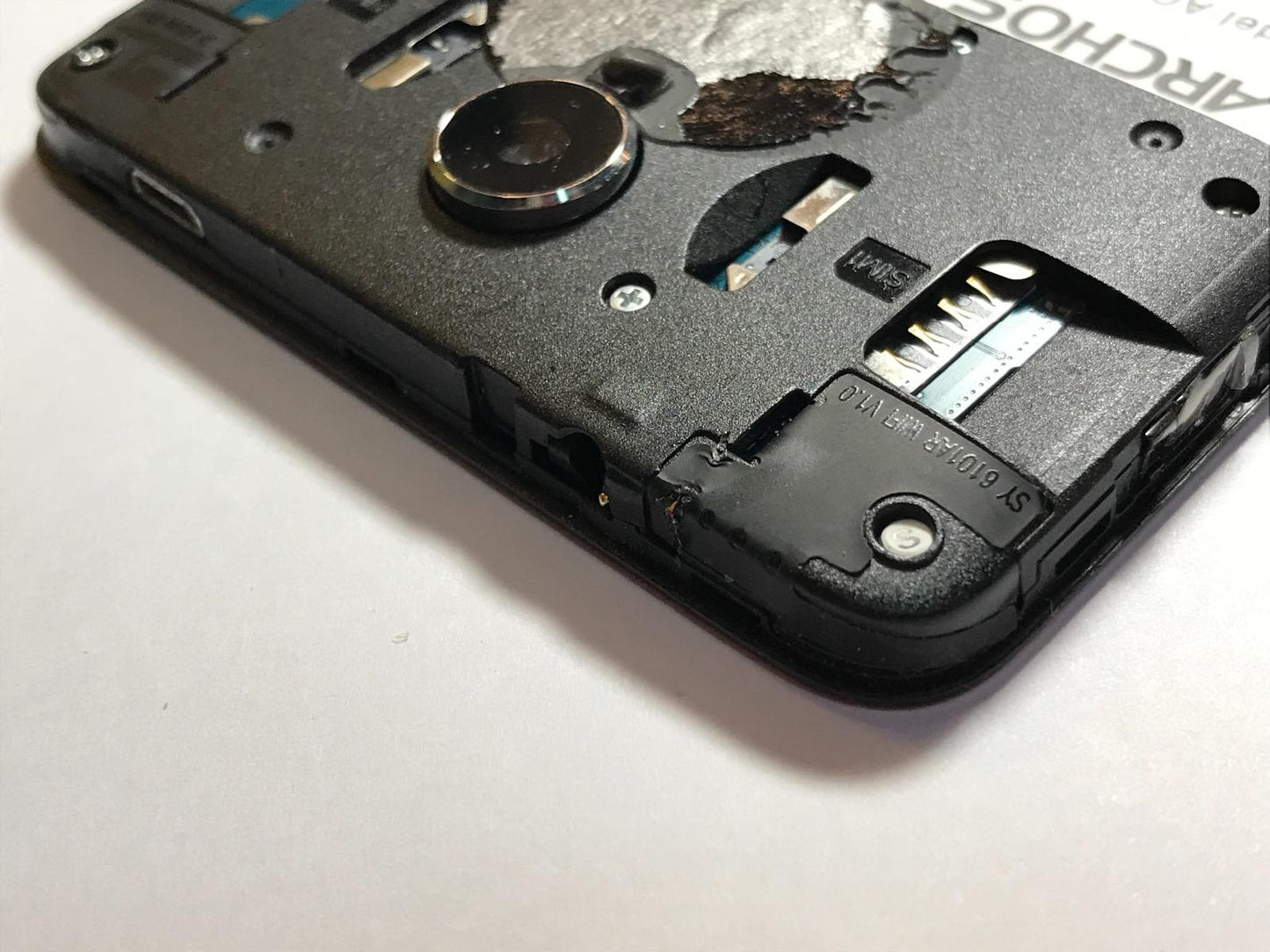 NAKED Ex Display ARCHOS 60 Platinum AC60PL Smartphone with Damaged Back