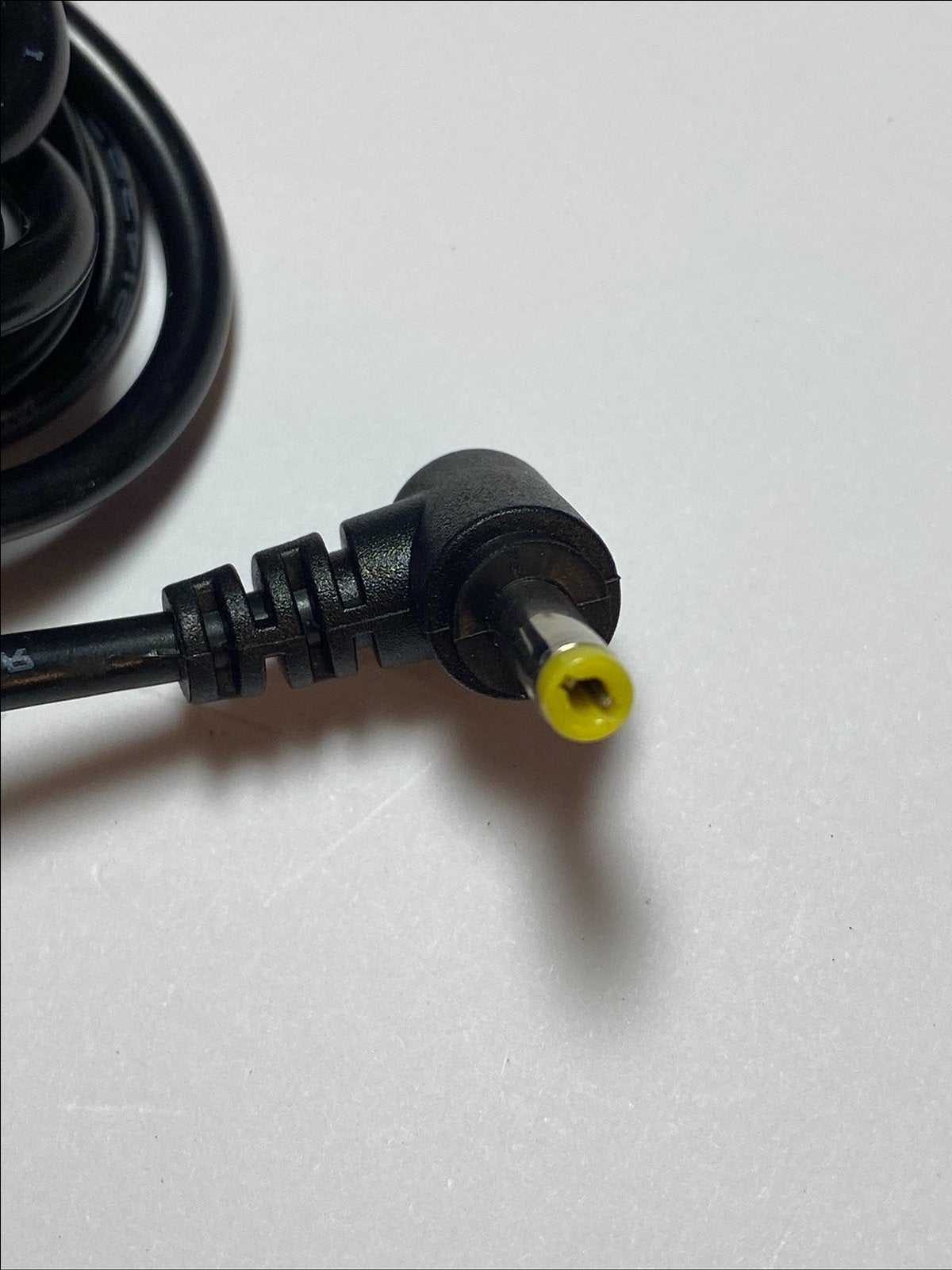 Akai PDVD170 Portable DVD AC/DC Power Adaptor SPS-04C12-3B